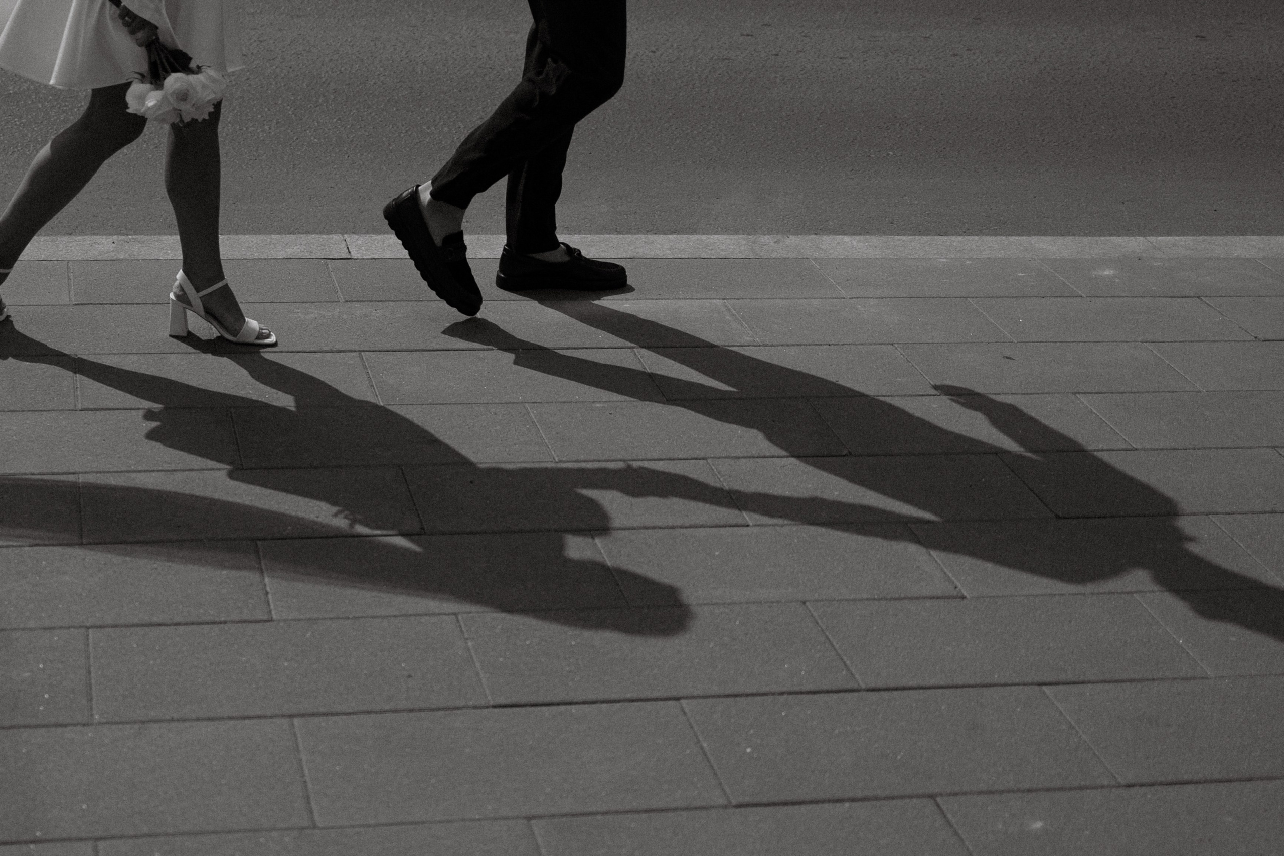 А в ЗАГС, что, паспорт надо брать?