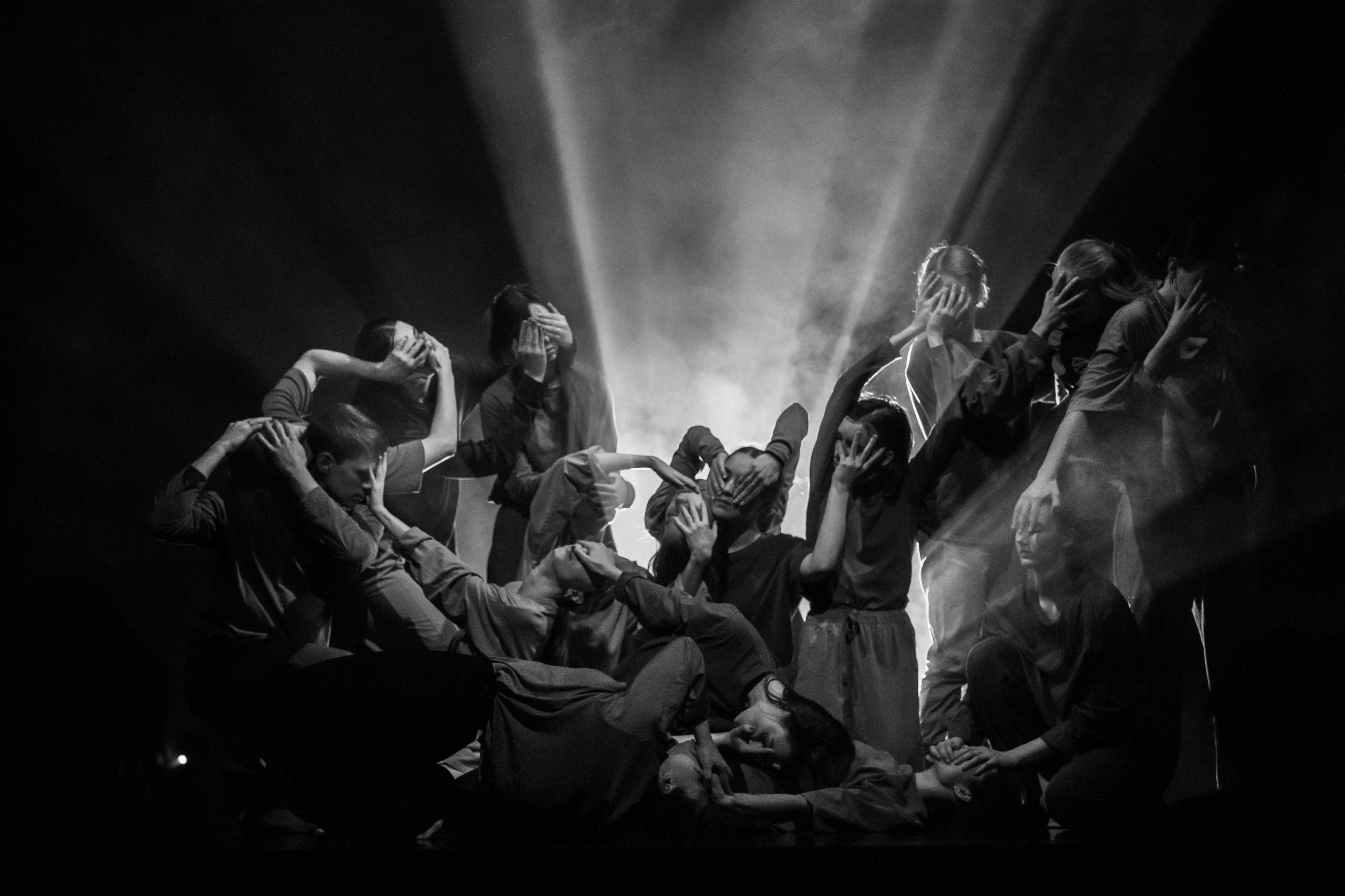 СЦЕНА: ТАНЕЦ, ТЕАТР