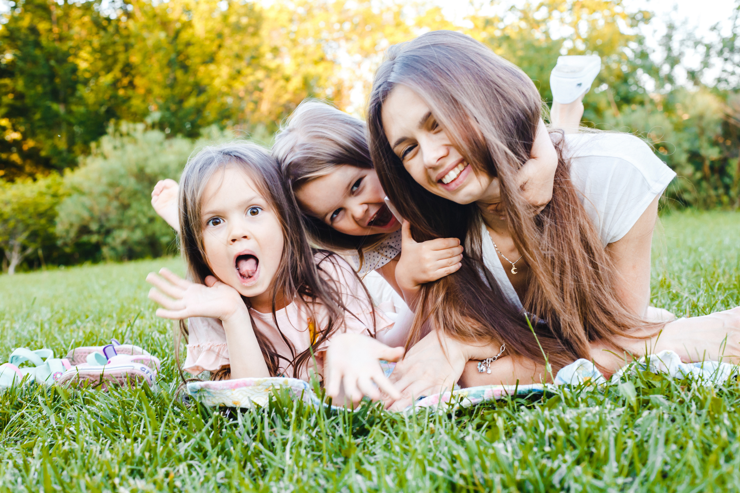 Рената, Алиса и Василиса