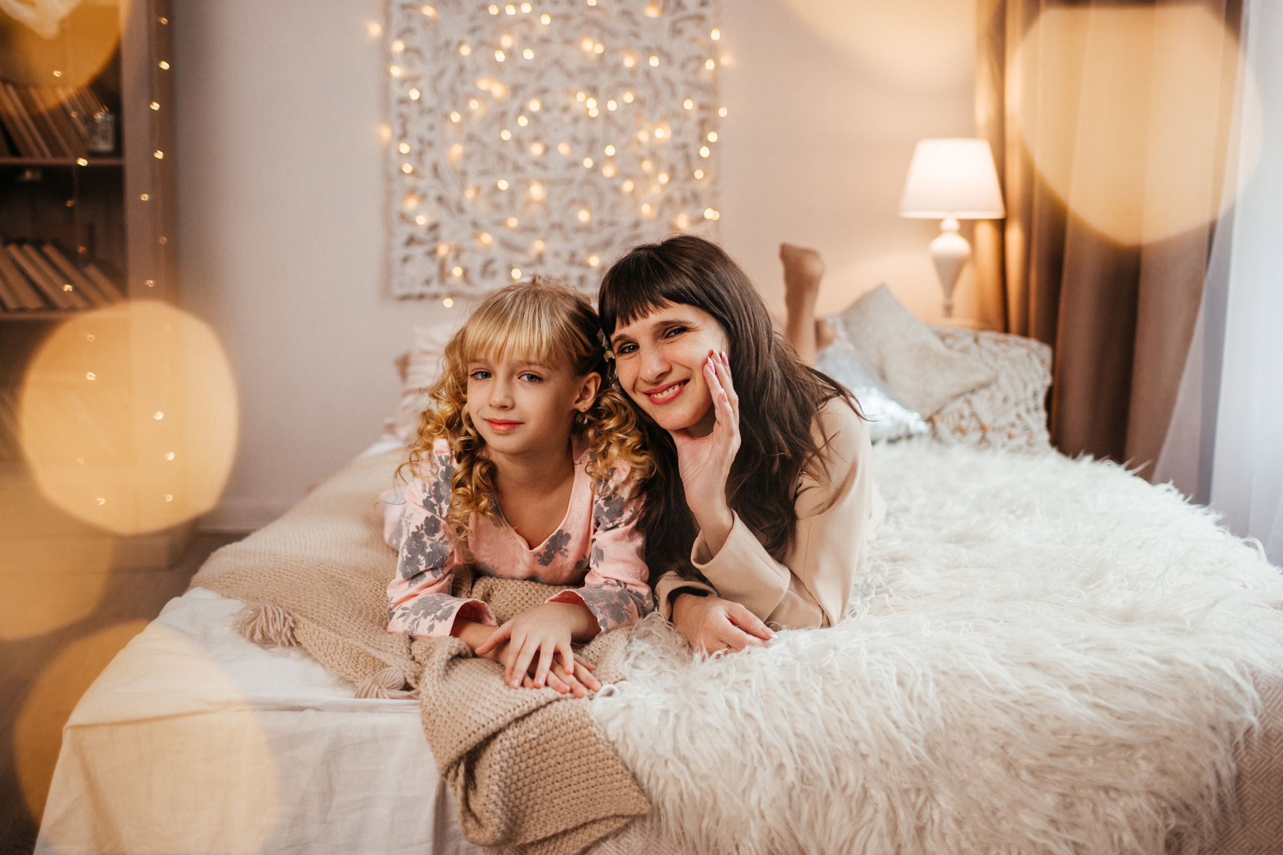 Оля и Алена