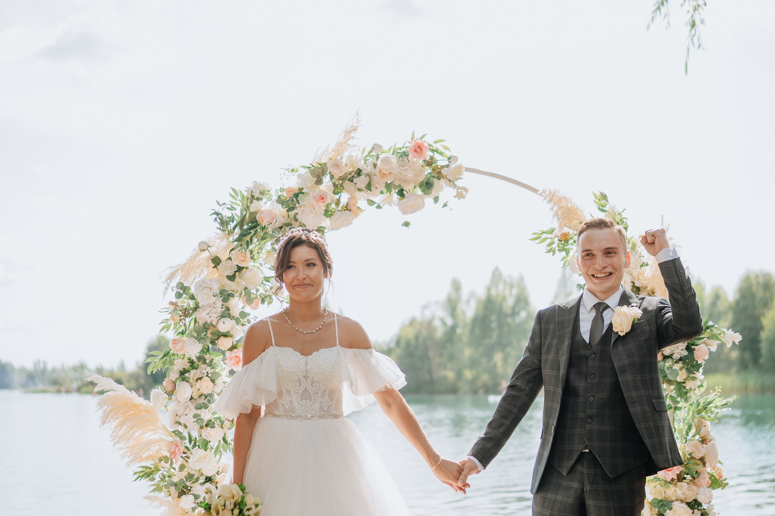 Владимир и Алина. Выездная регистрация. Ресторан