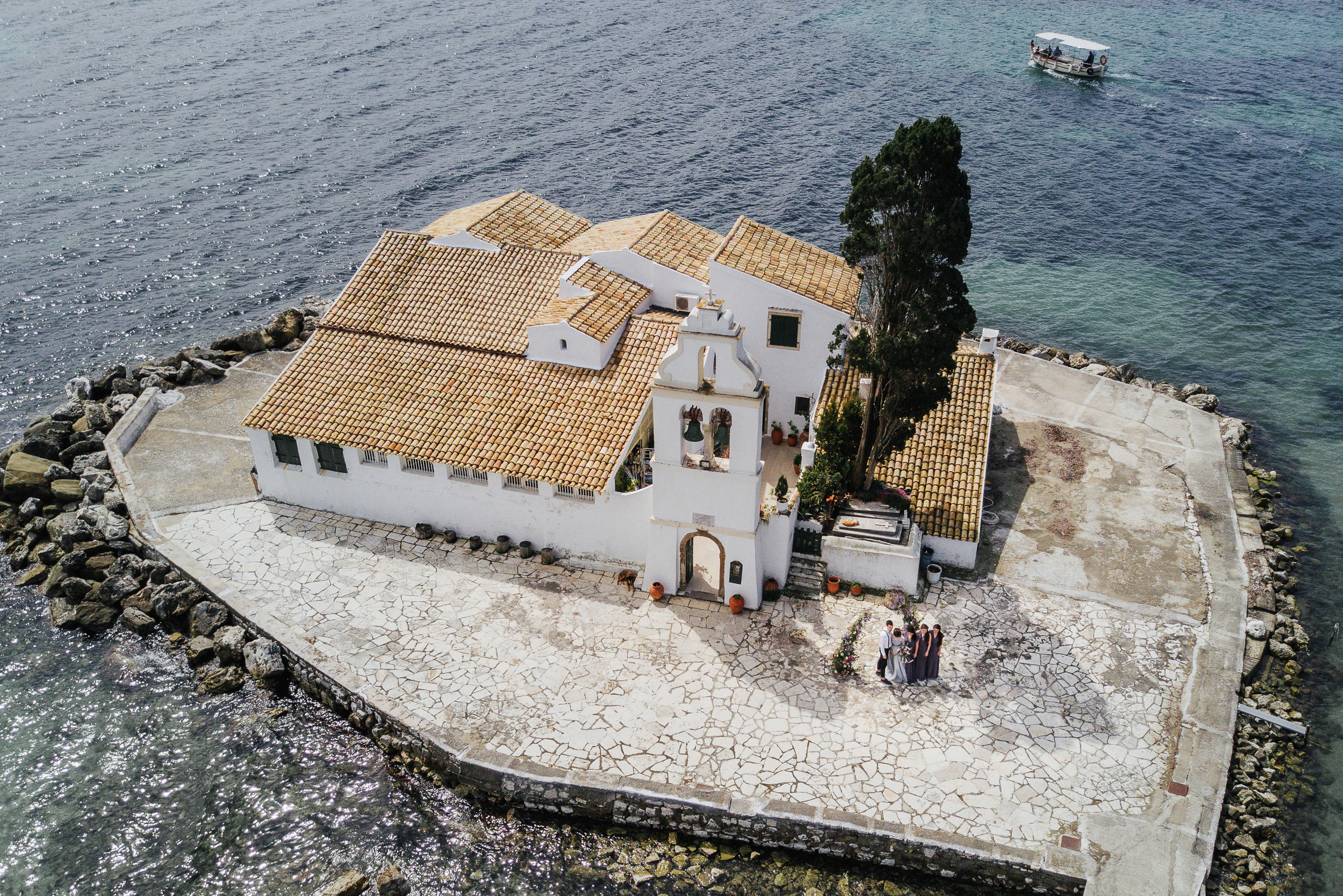 Anton + Aleftina / WEDDING / Greece