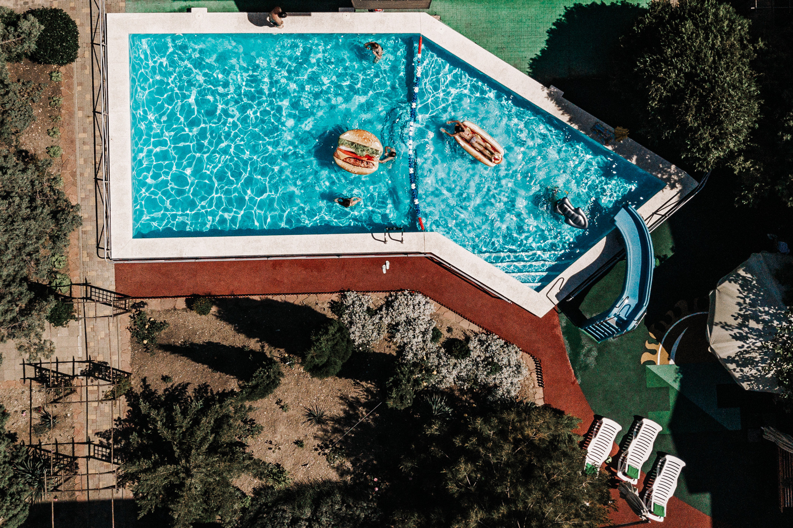 База в Дивноморском