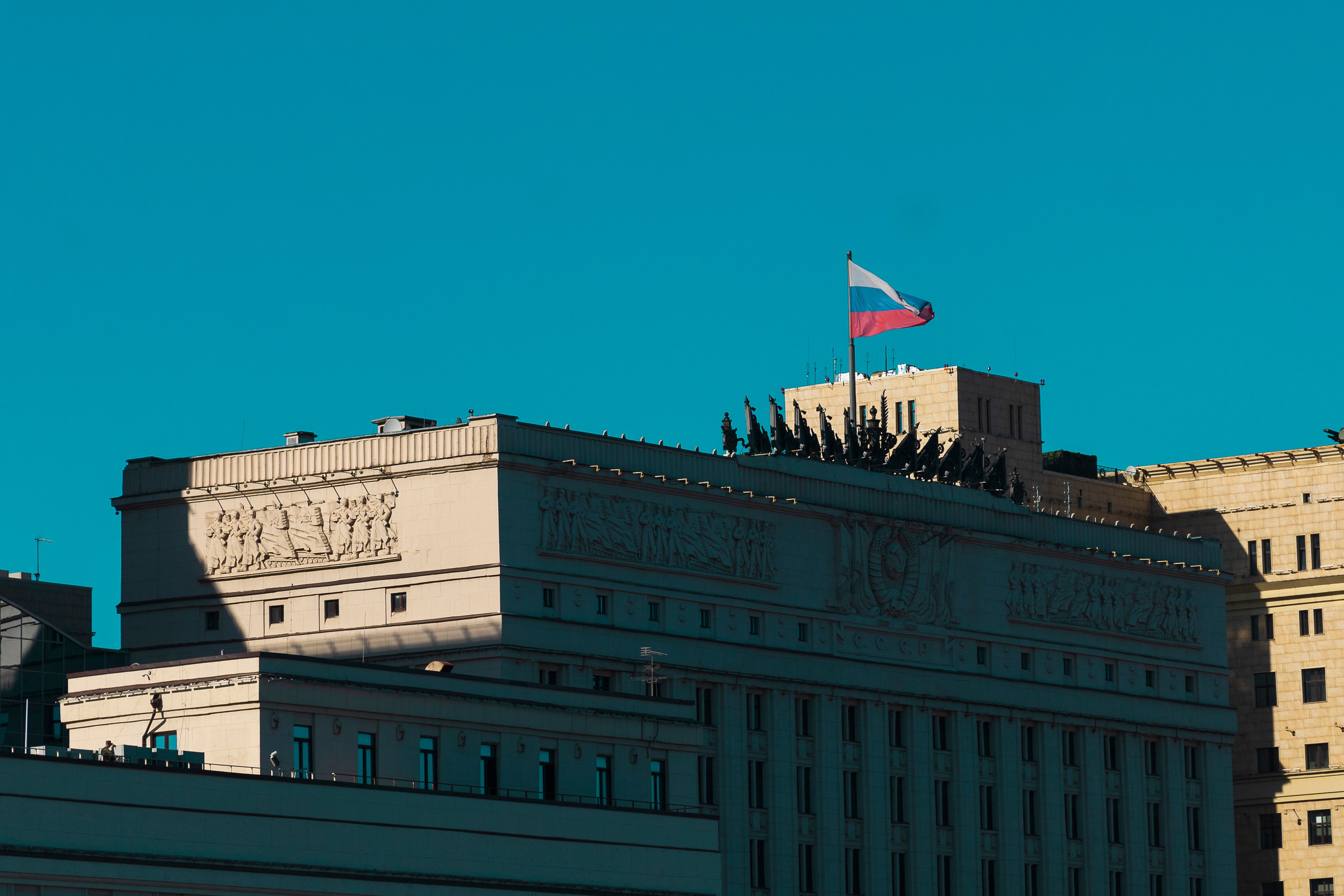 Нескучный сад