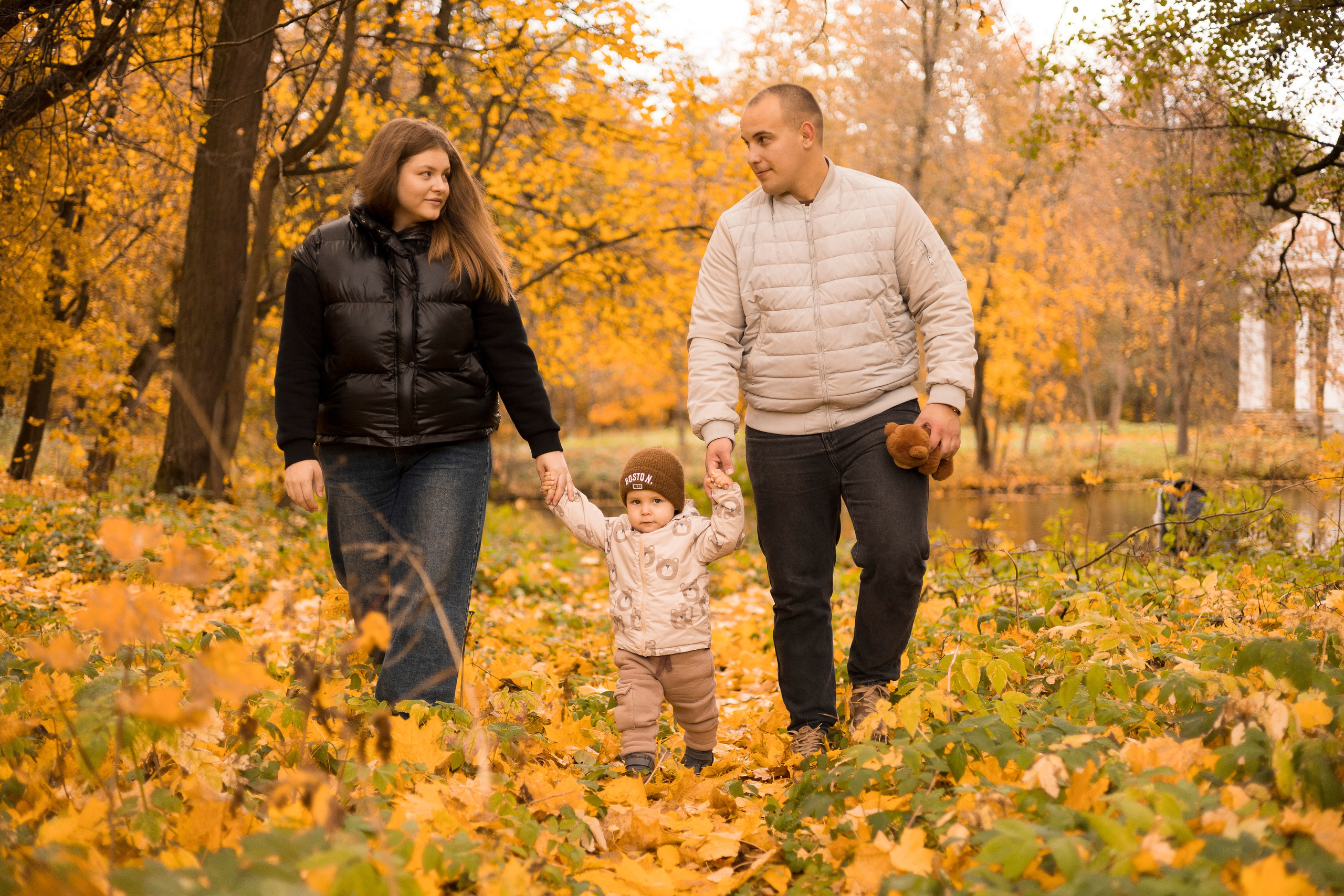 — Семейная фотосессия «Золотая осень»