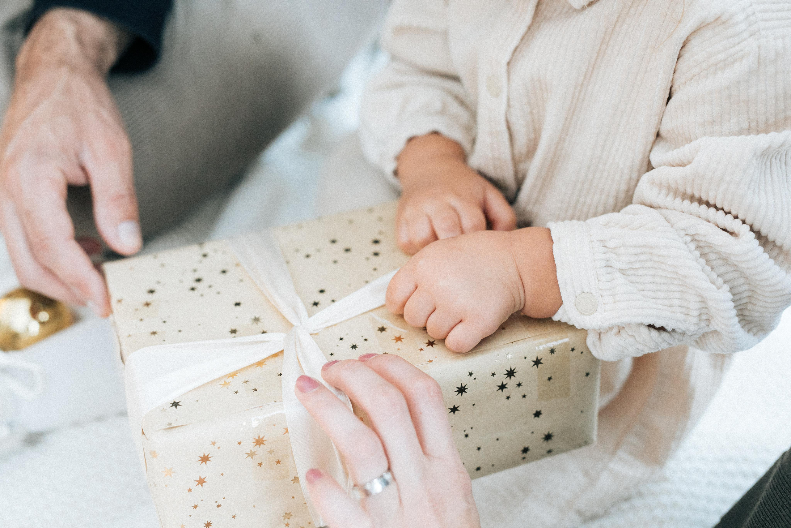 Фотосесессия зимой в загородном доме