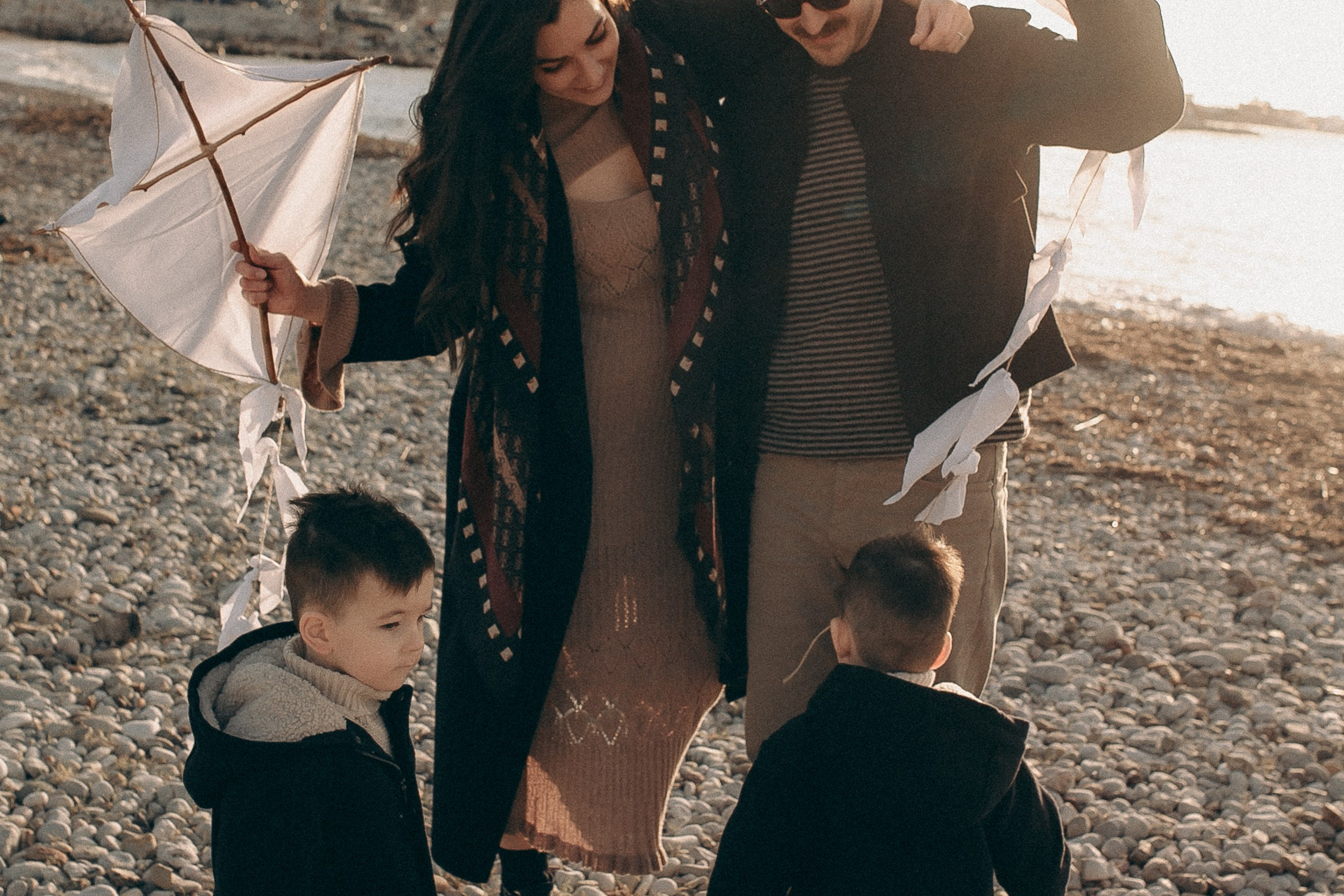 ЗА&nbsp;ВОЗДУШНЫМИ ЗМЕЯМИ