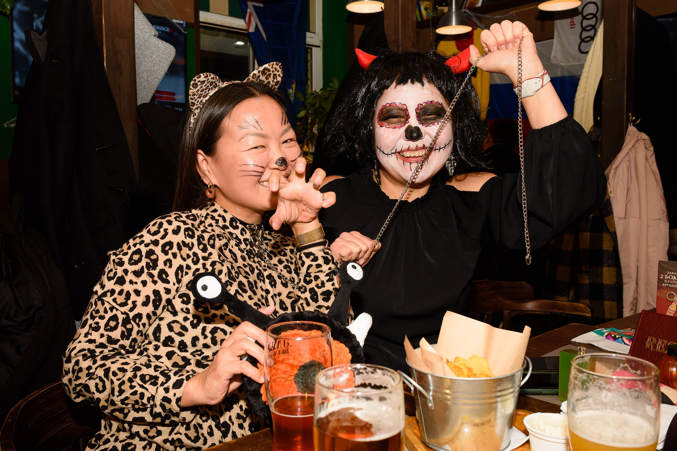 Halloween, Крафтовый бар «Пивная Библиотека»
