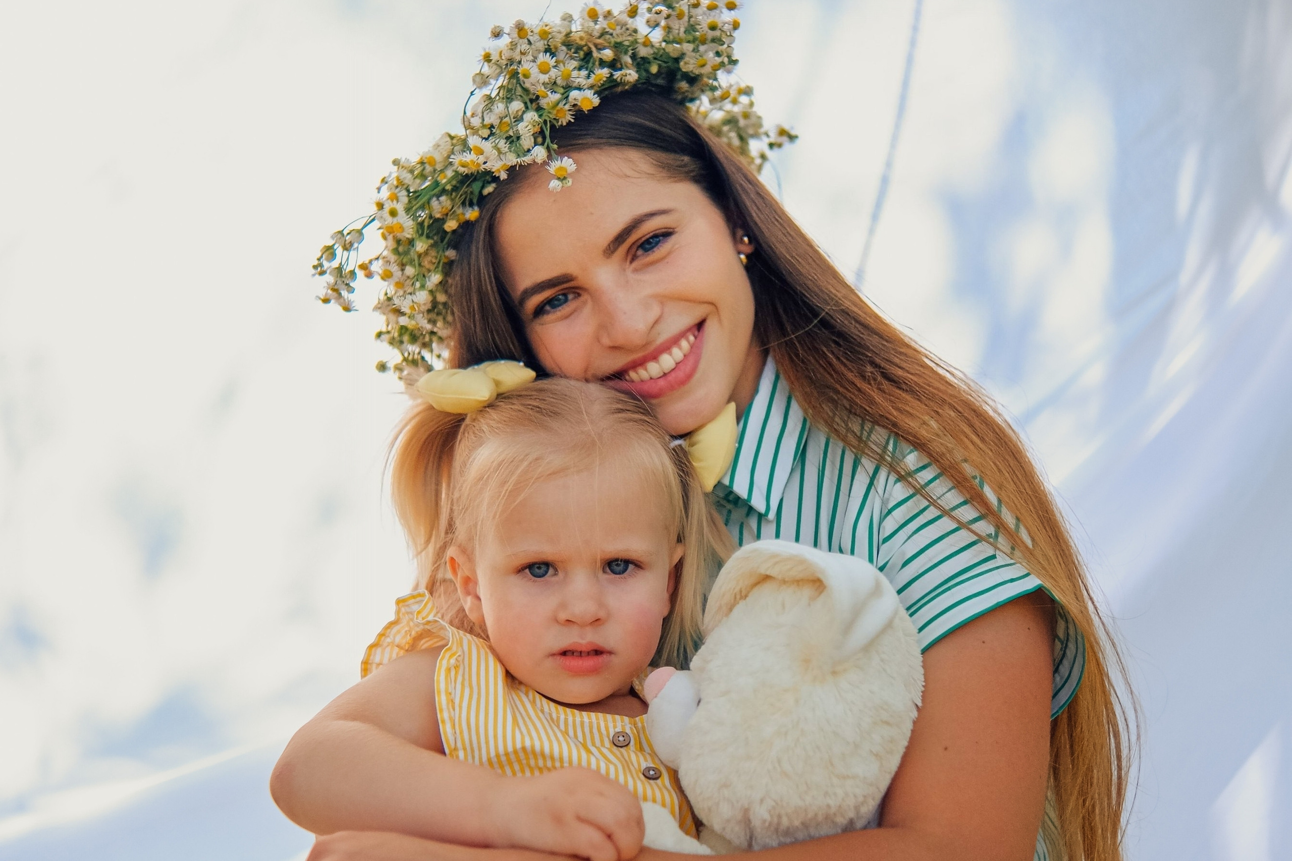 Алина с малышами