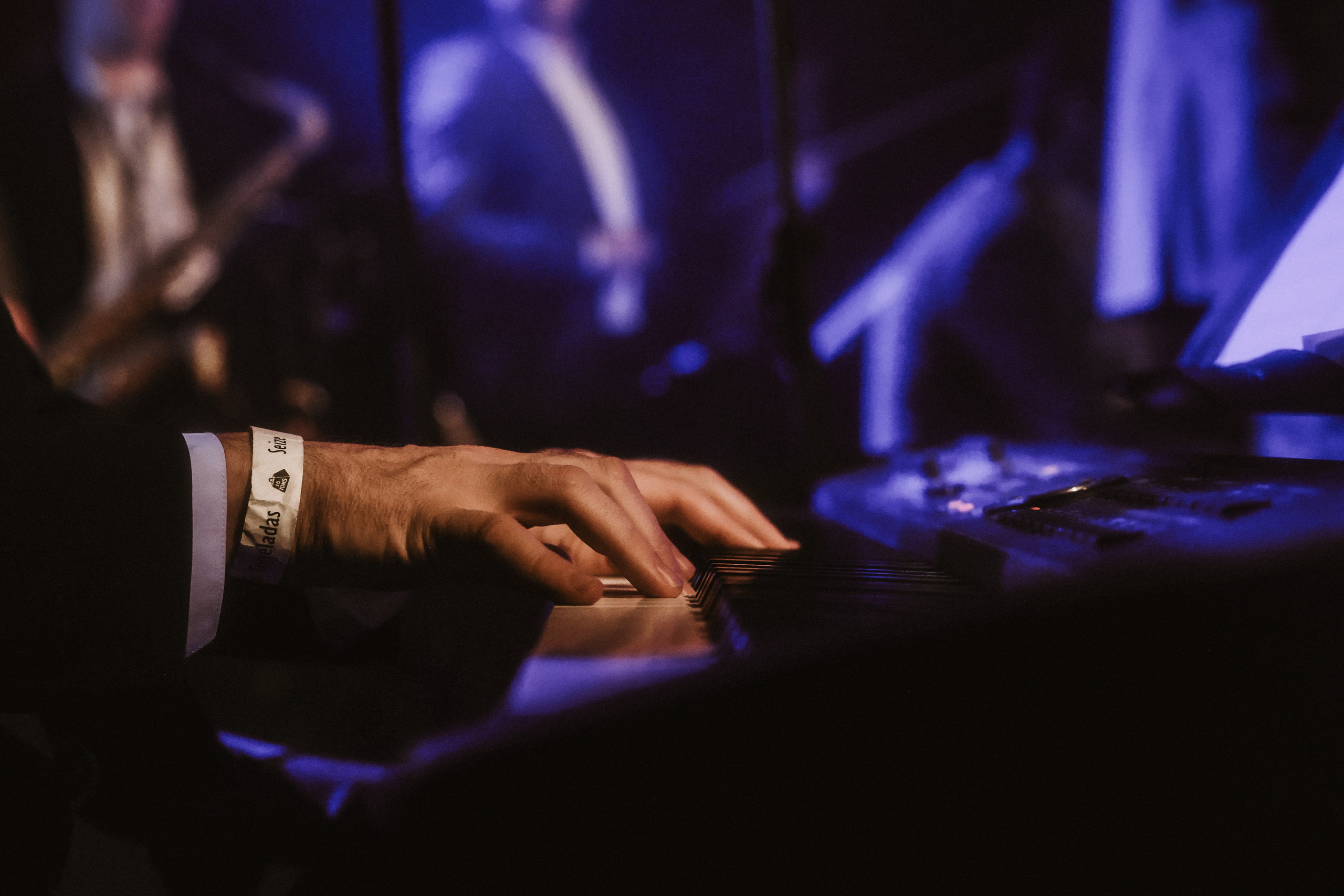 Пролетарское танго. G.H.photo