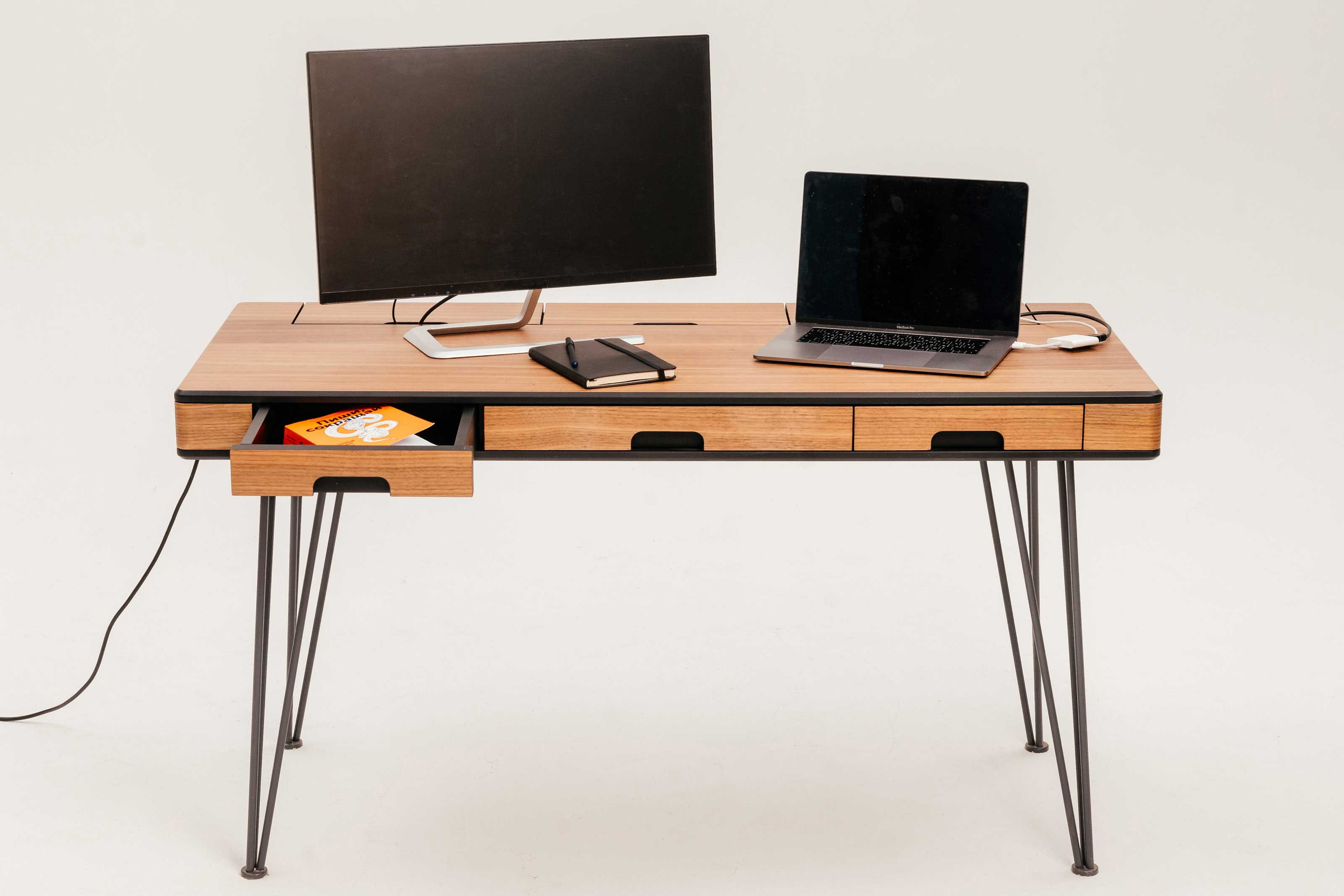 Case: Smart table