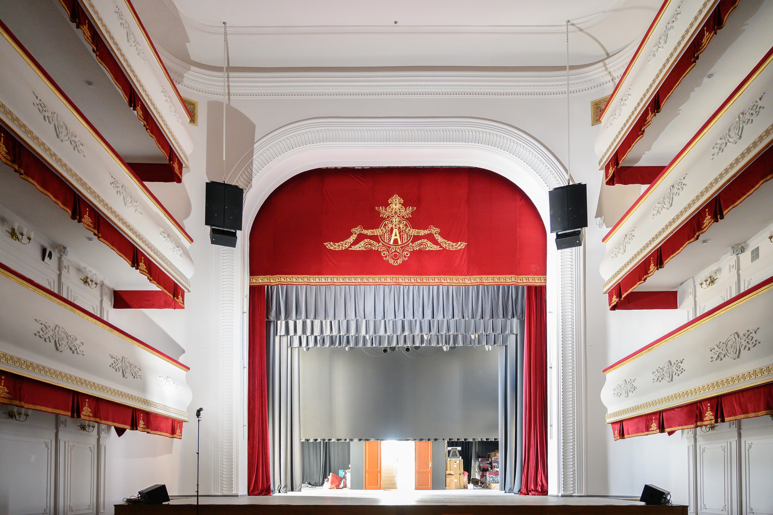 Case: Fabric decoration