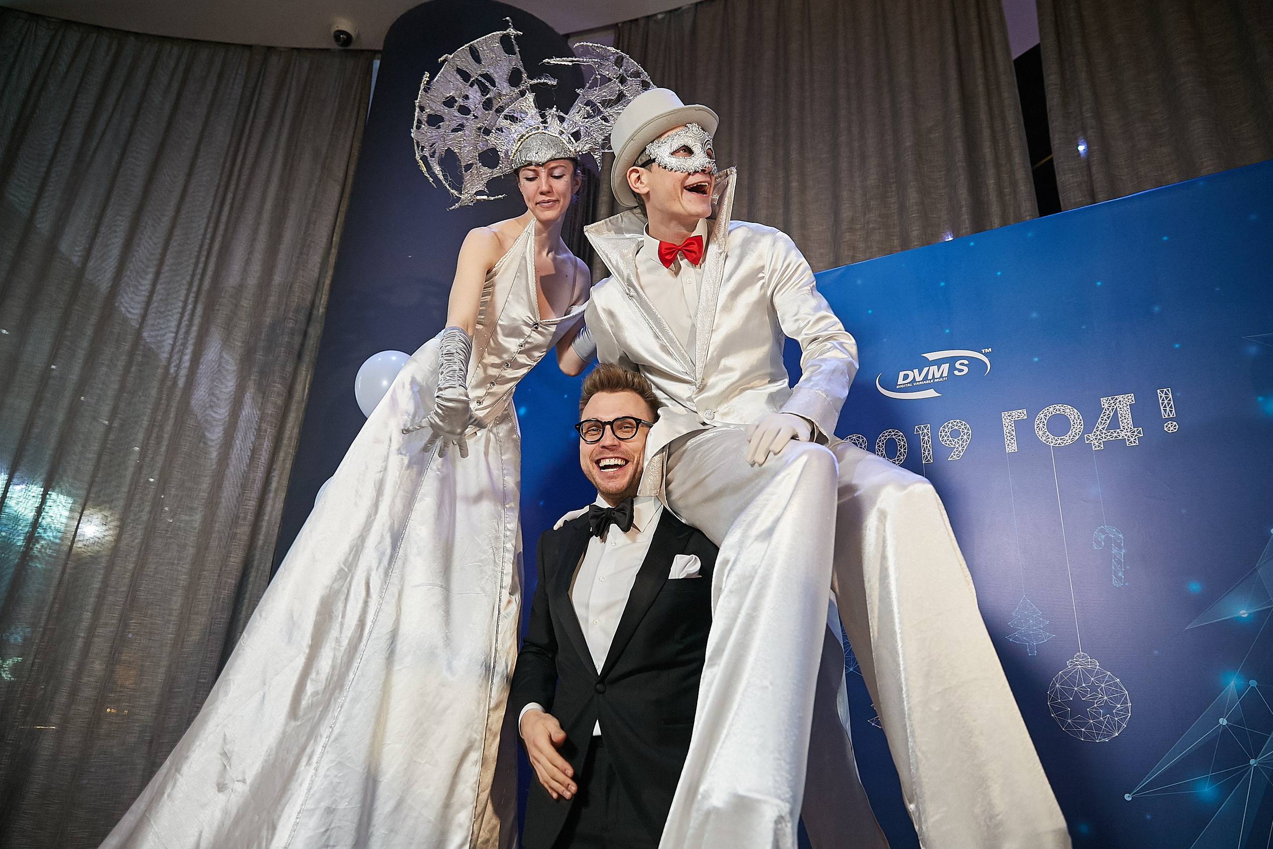 Samsung — Новый год