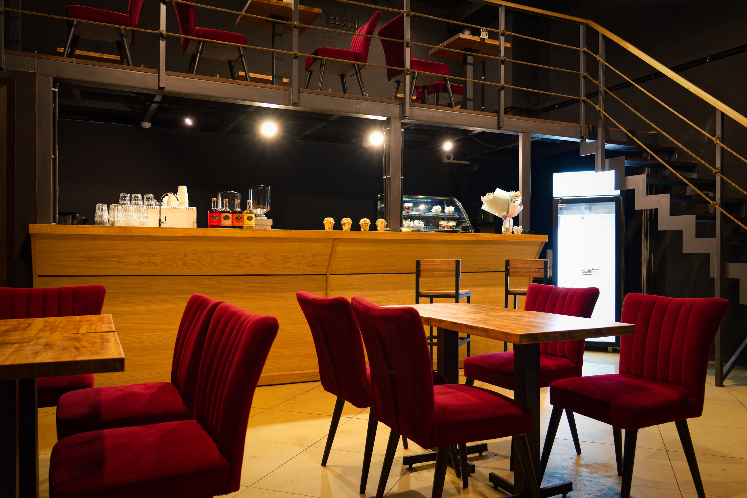 Интерьерная фотосъемка кофейни