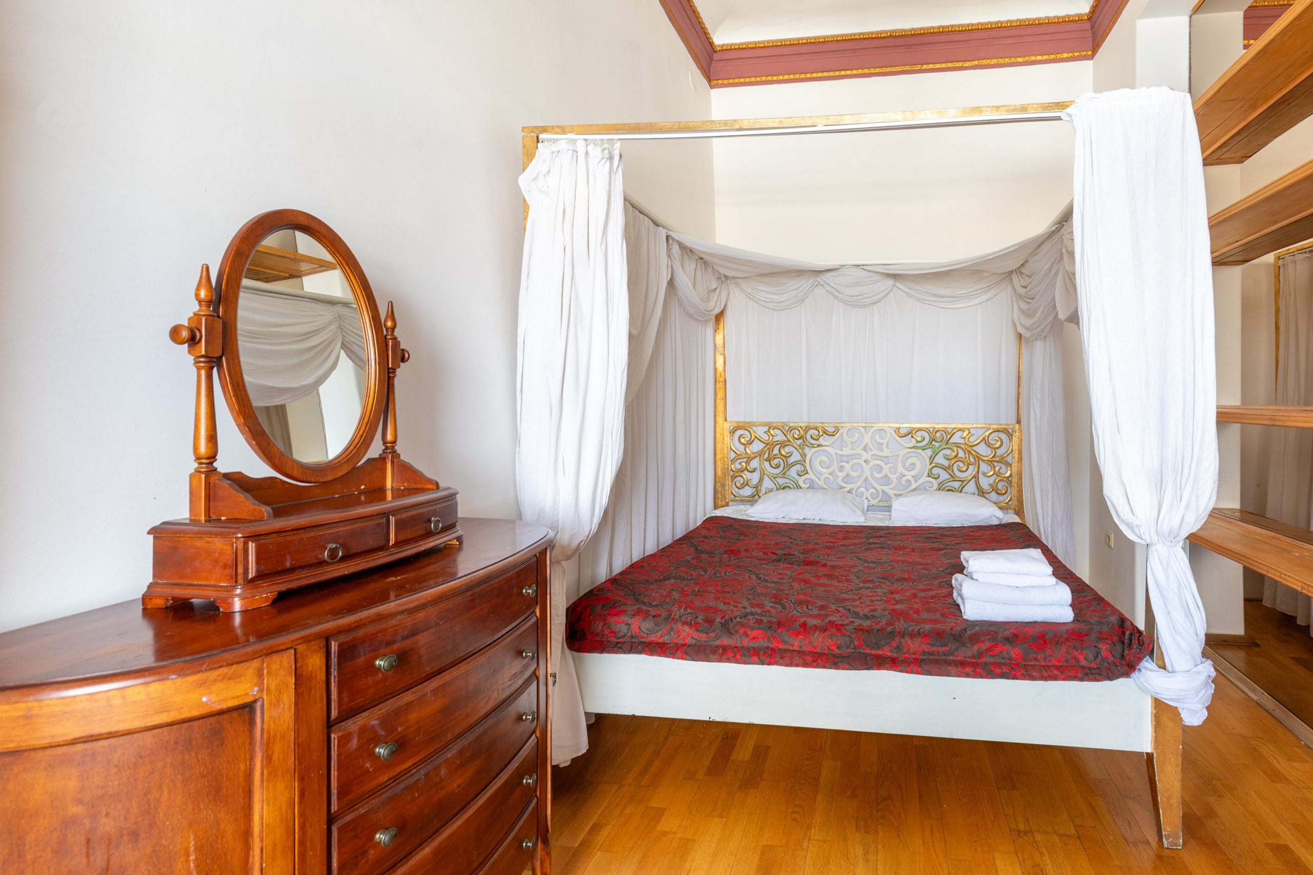 Посуточно на Галерном