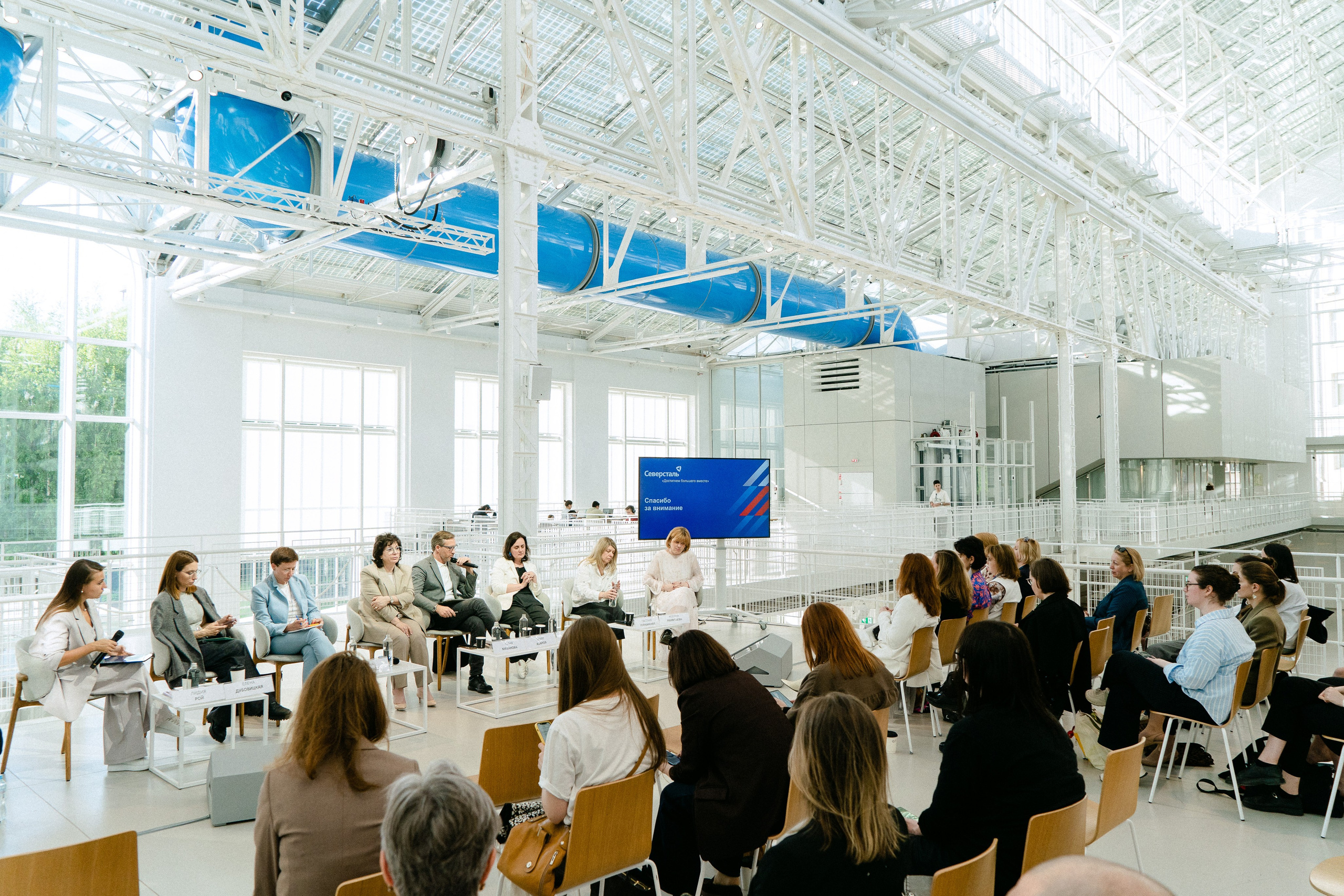 Репортажный фотограф. Фотограф в Москве Женя Потах