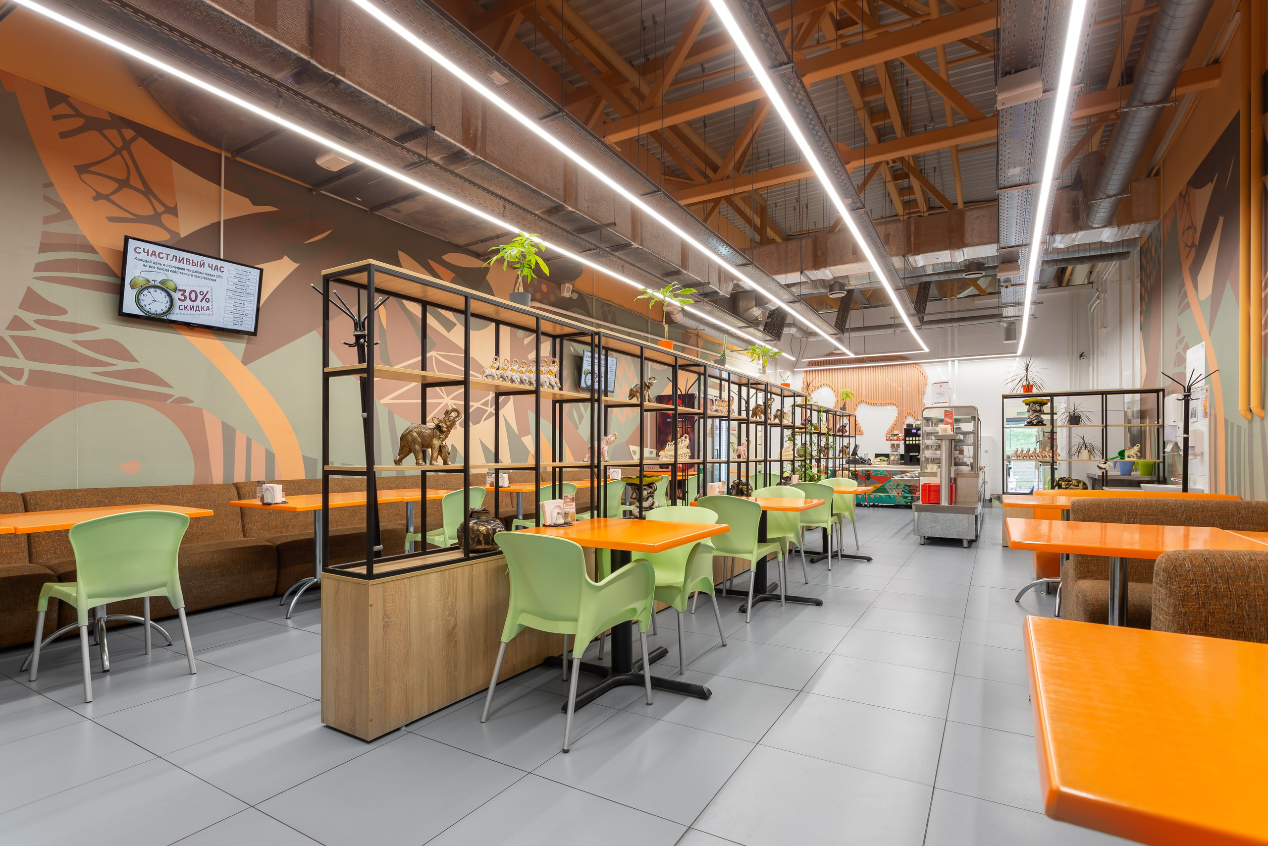 Сеть столовых Съем слона / филиал на 60 лет образования СССР