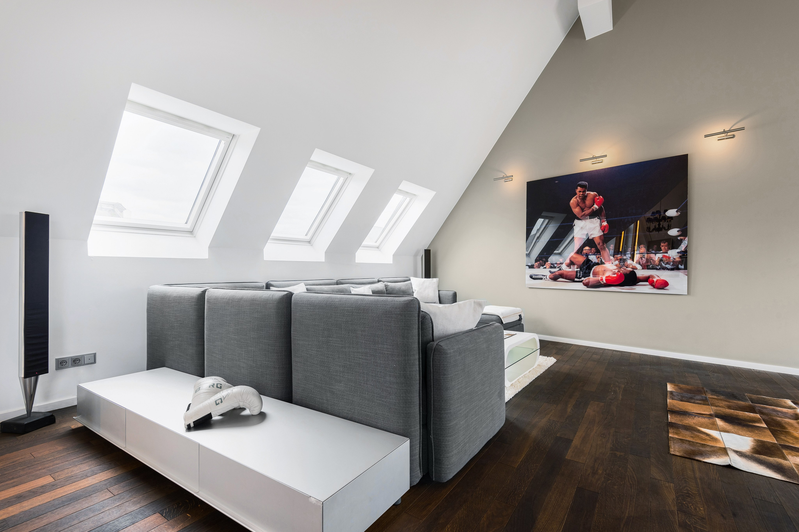 Интерьерная ретушь для фотоагентства LemonOne GMBH, Германия