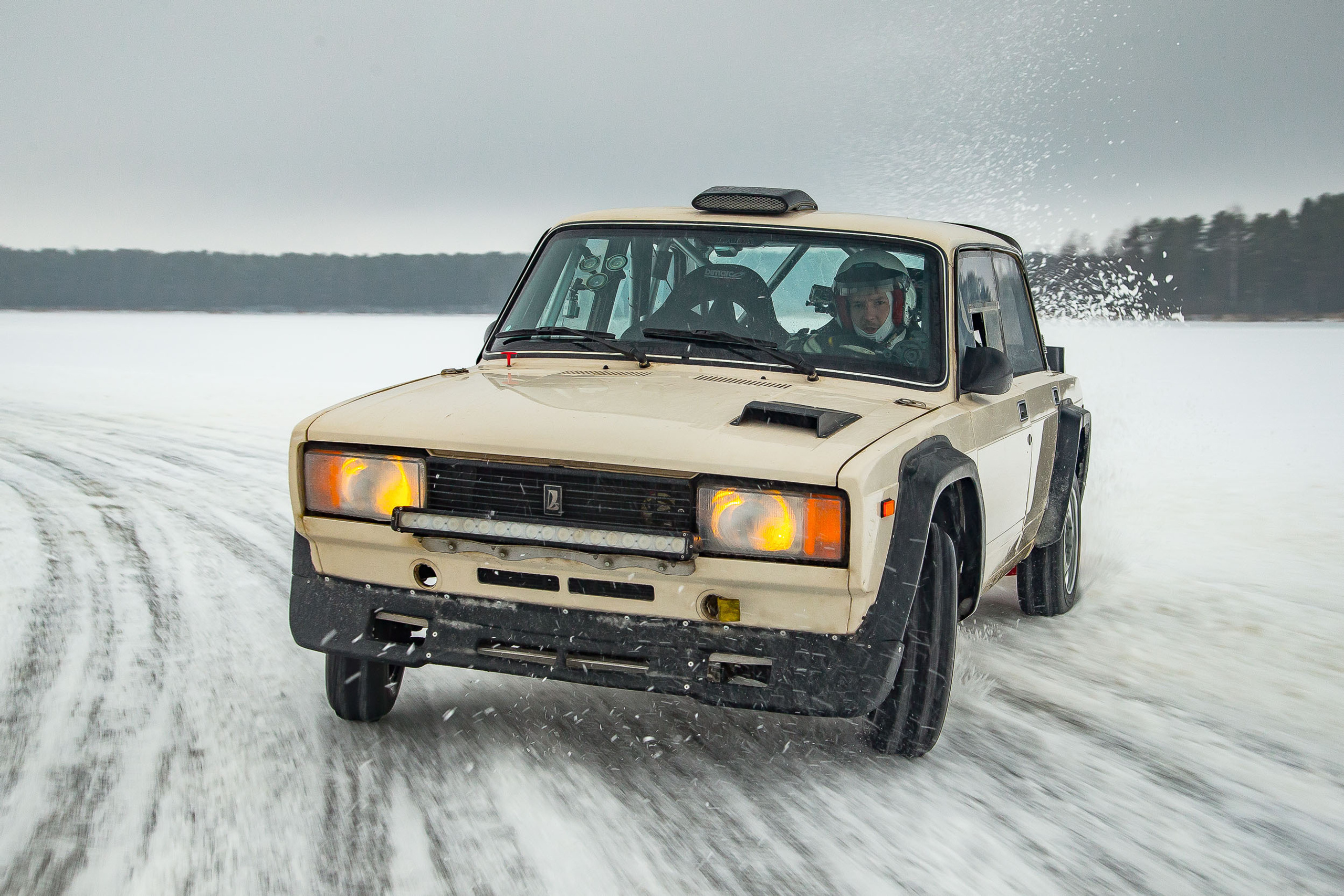 VFTS & 2140. Фотограф Дмитрий Питерский