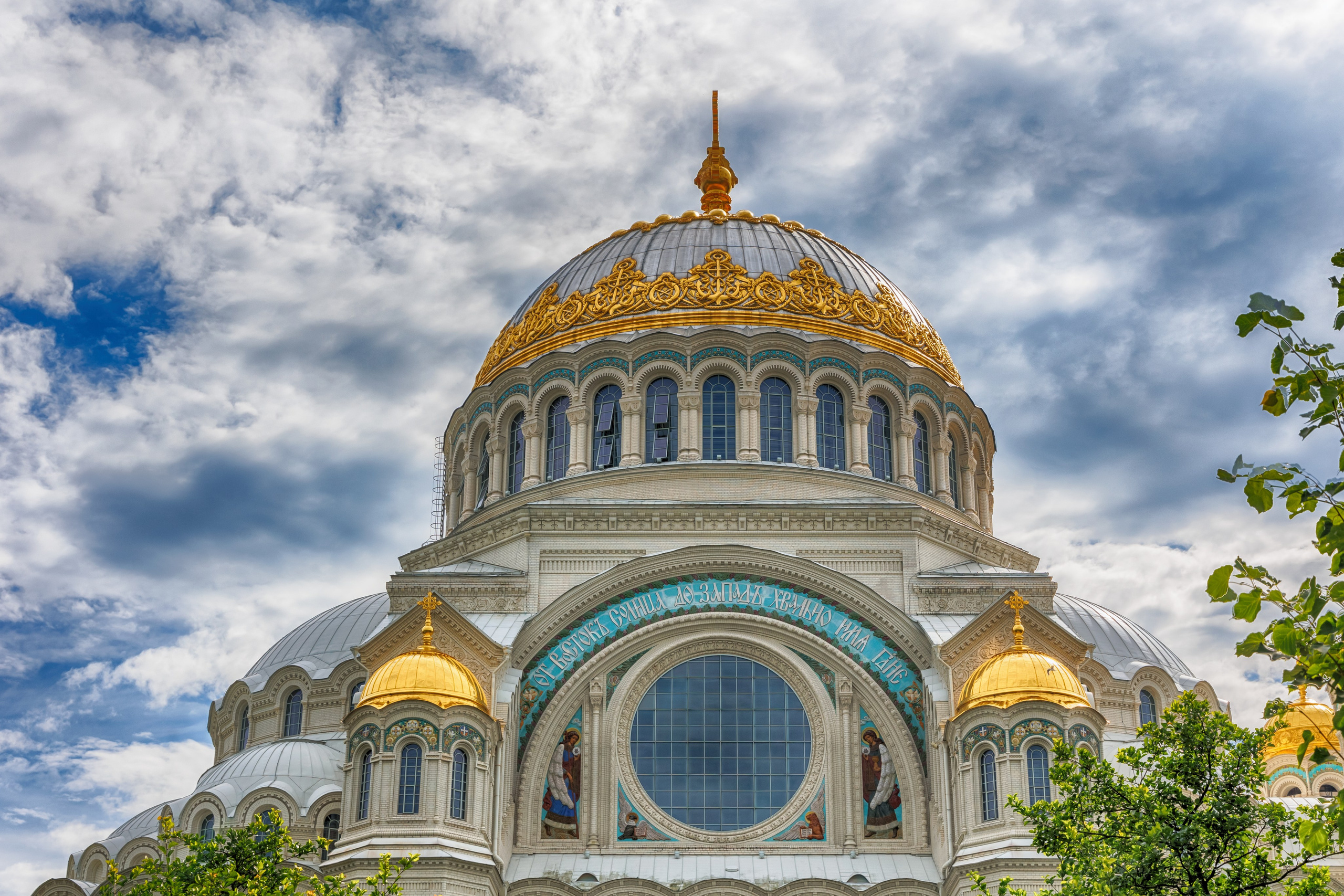 Главный собор Кронштадта. 1000 куполов России, фотопроект Вадима Квятковского и Надежды Ельцовой