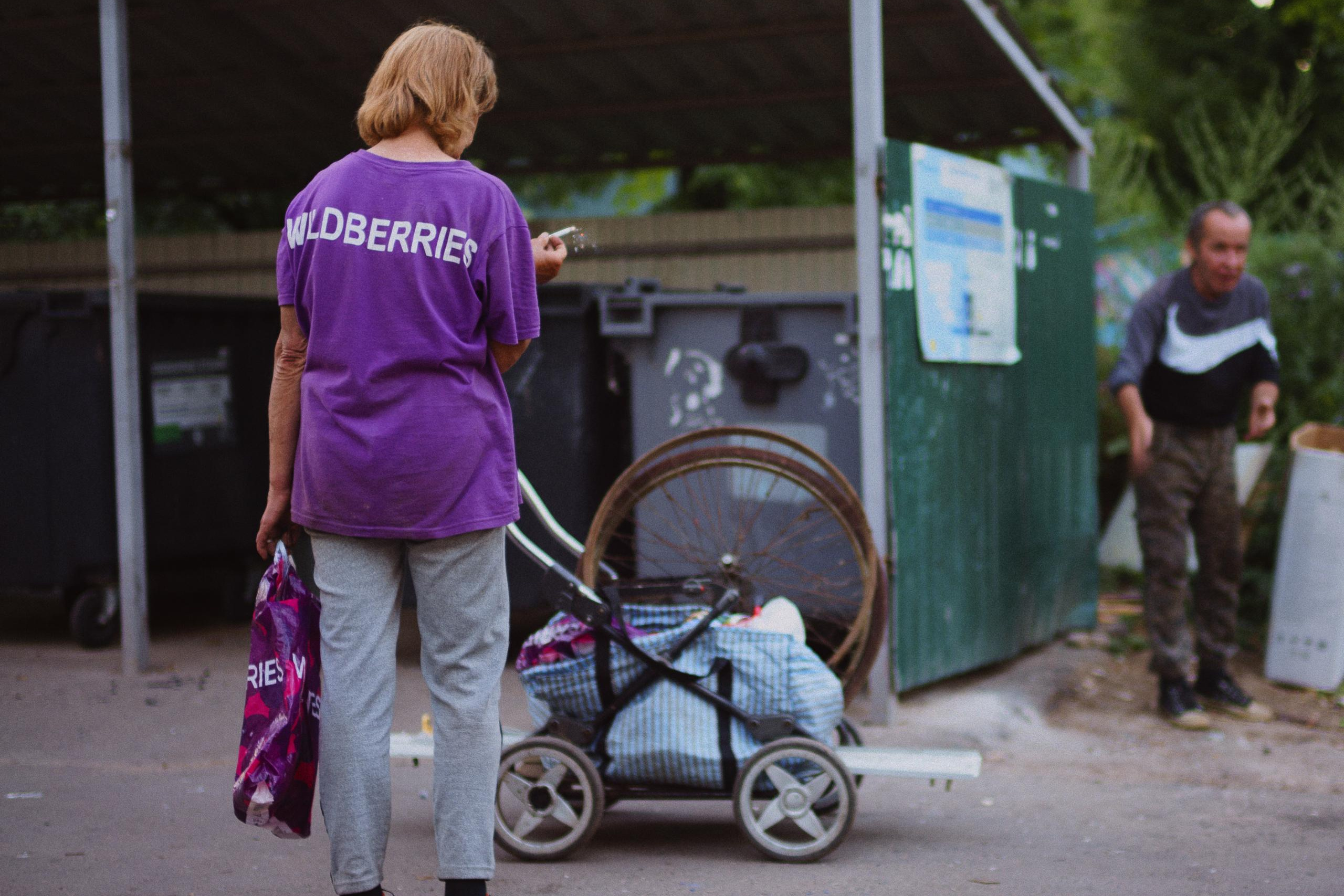 Меня снимаешь?