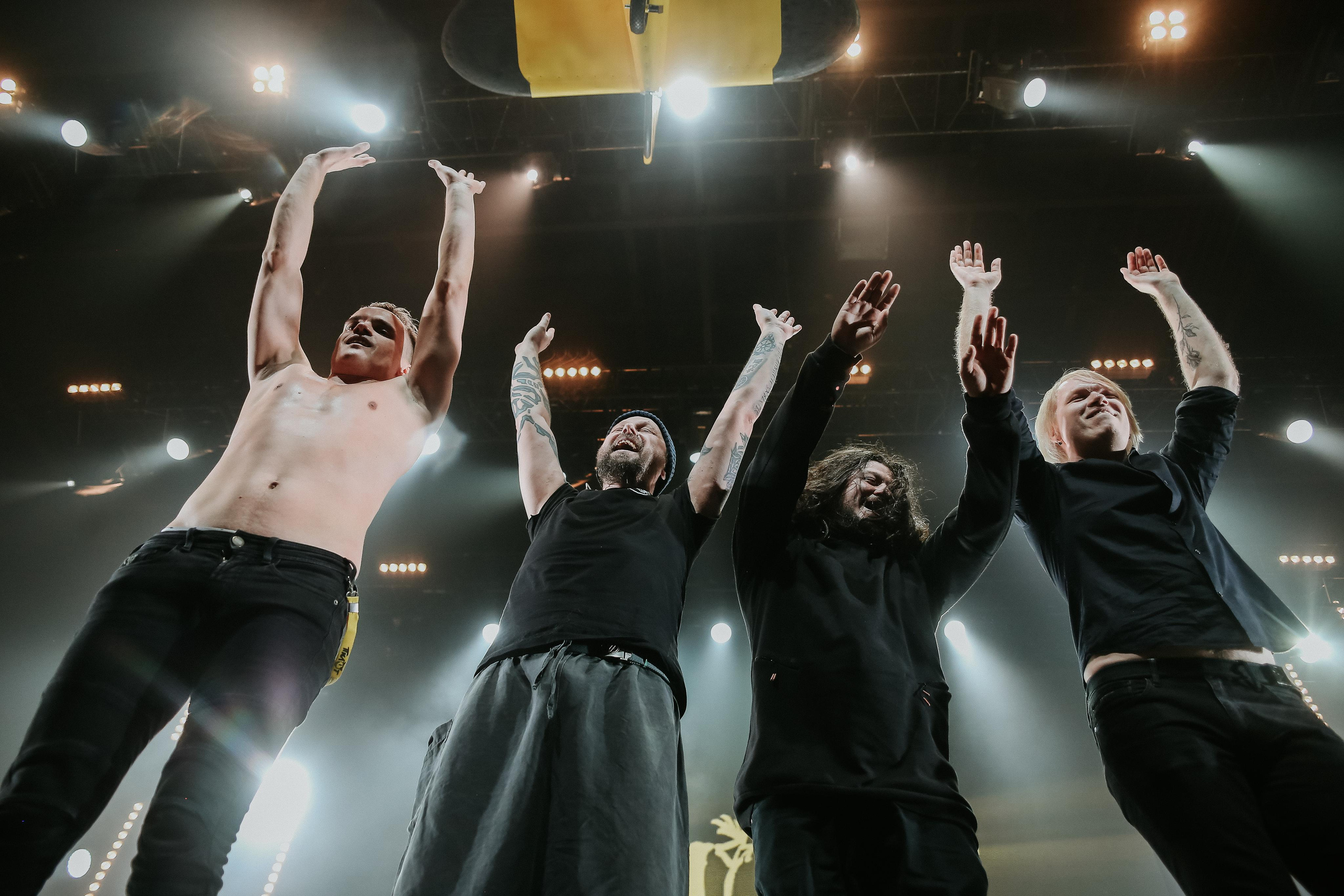 Пилот. 25 лет группе. Adrenaline Stadium