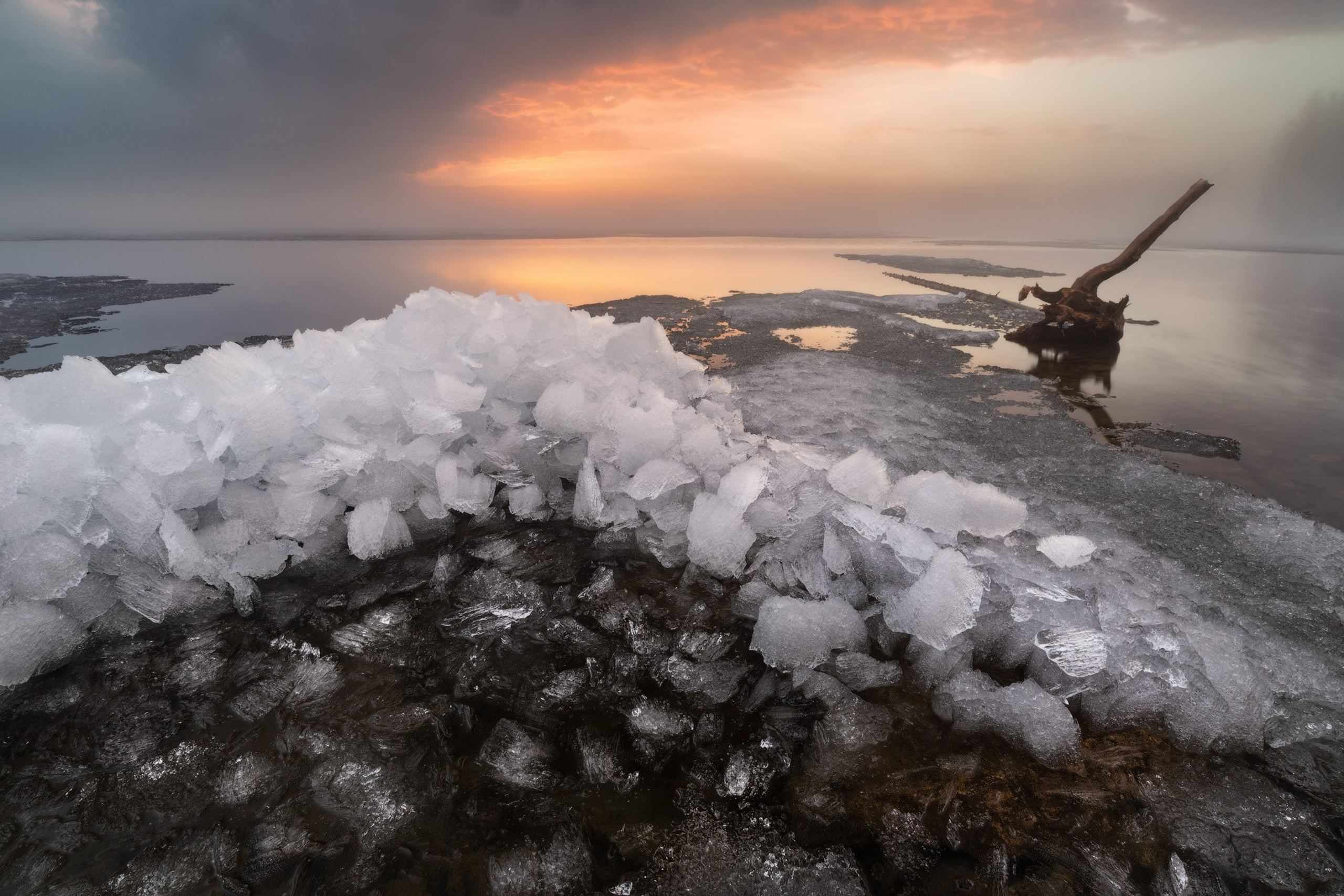 Весенние пейзажи поселка Черноисточинск