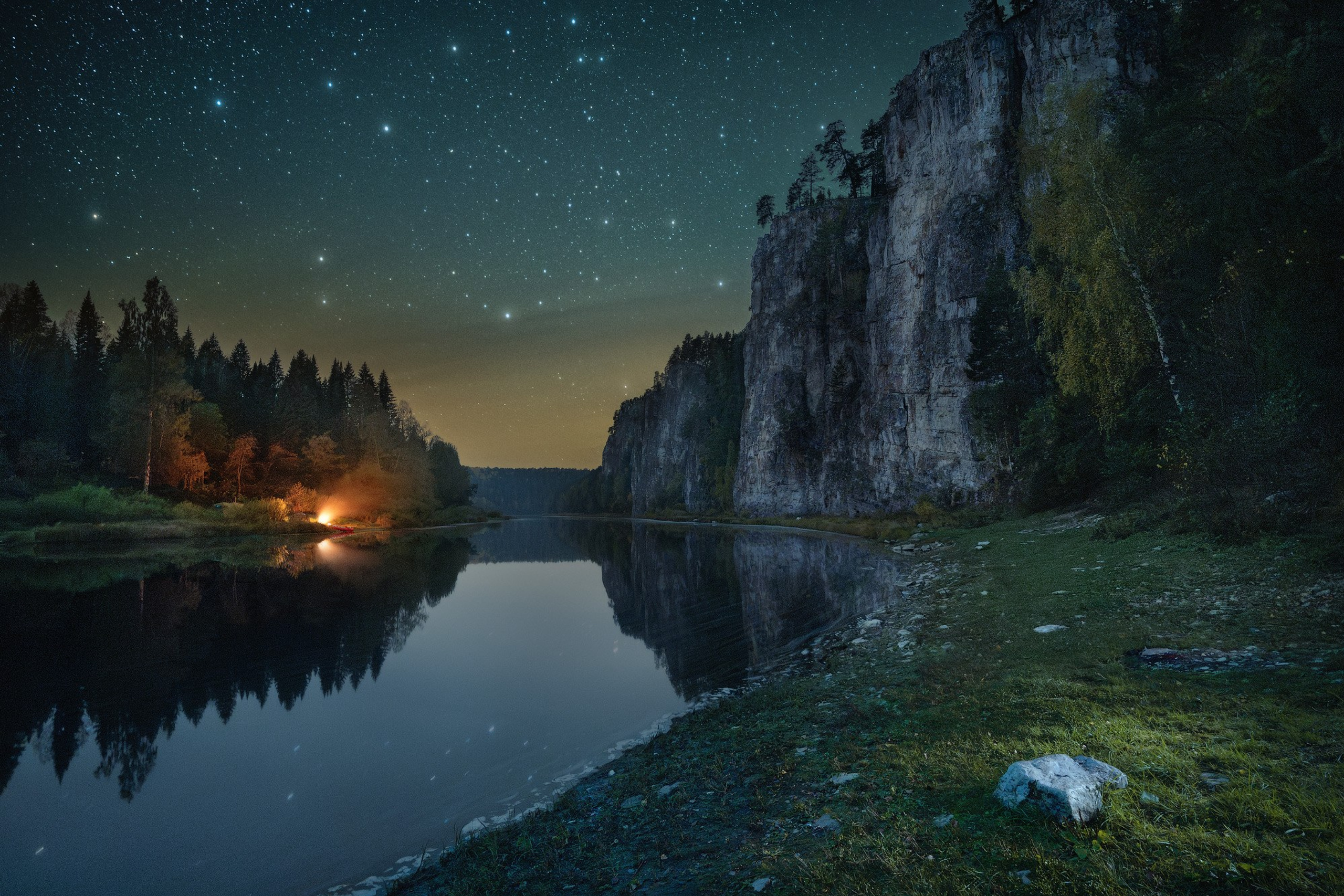 Камень Омутной на реке Чусовой | Фотограф Николай Обухов