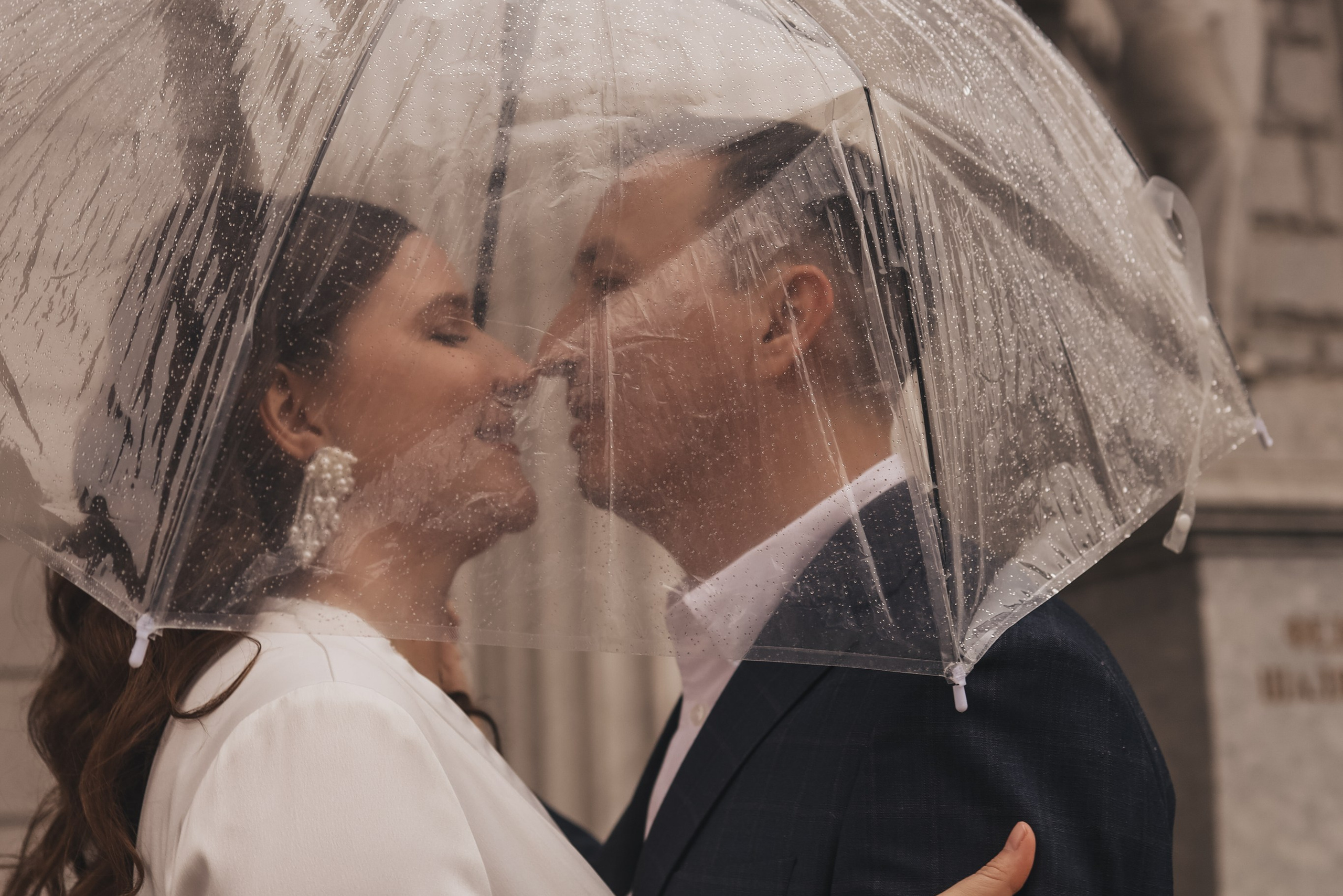 Свадебная съемка в дождь!