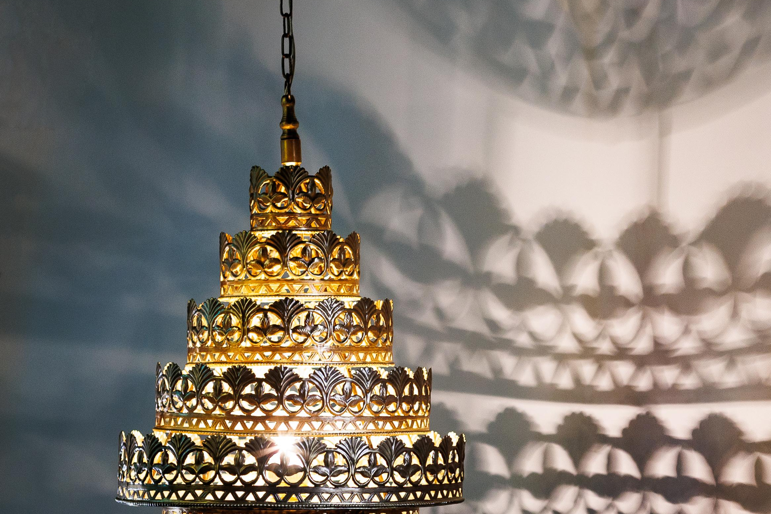 Свет Востока