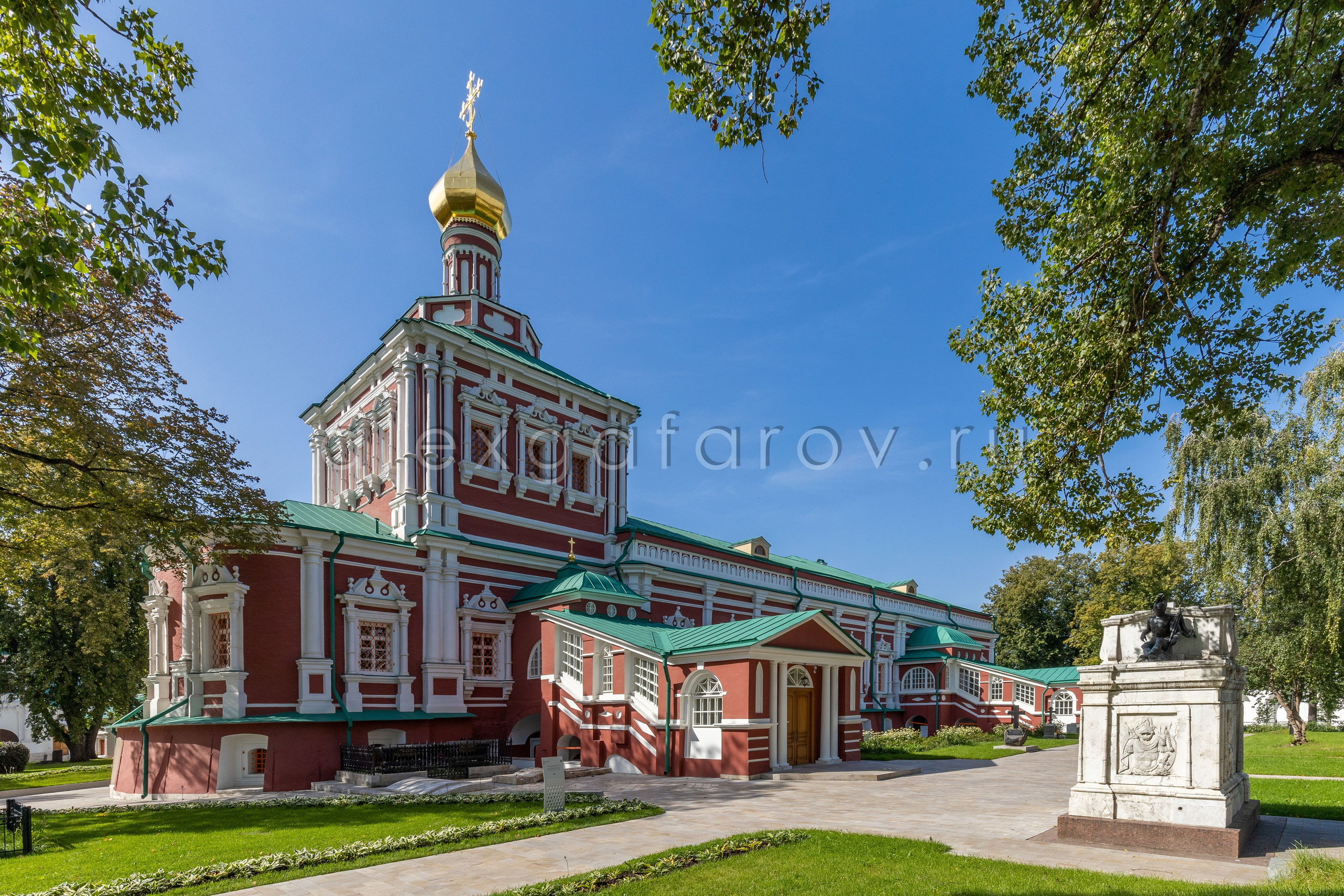Новодевичий монастырь. Фотограф Гафаров Александр