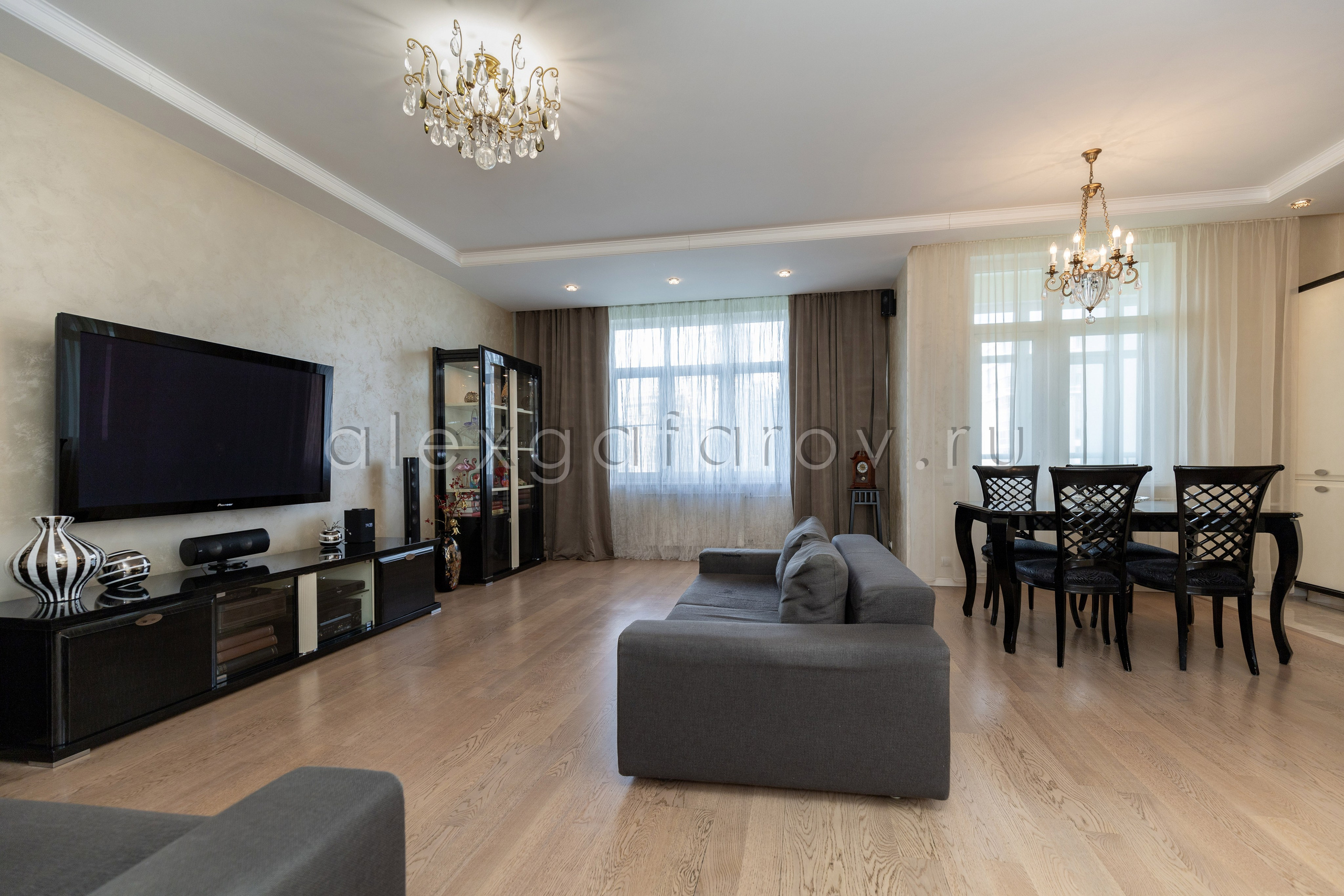 Ул. Авиаконструктора Микояна. Фотограф Гафаров Александр