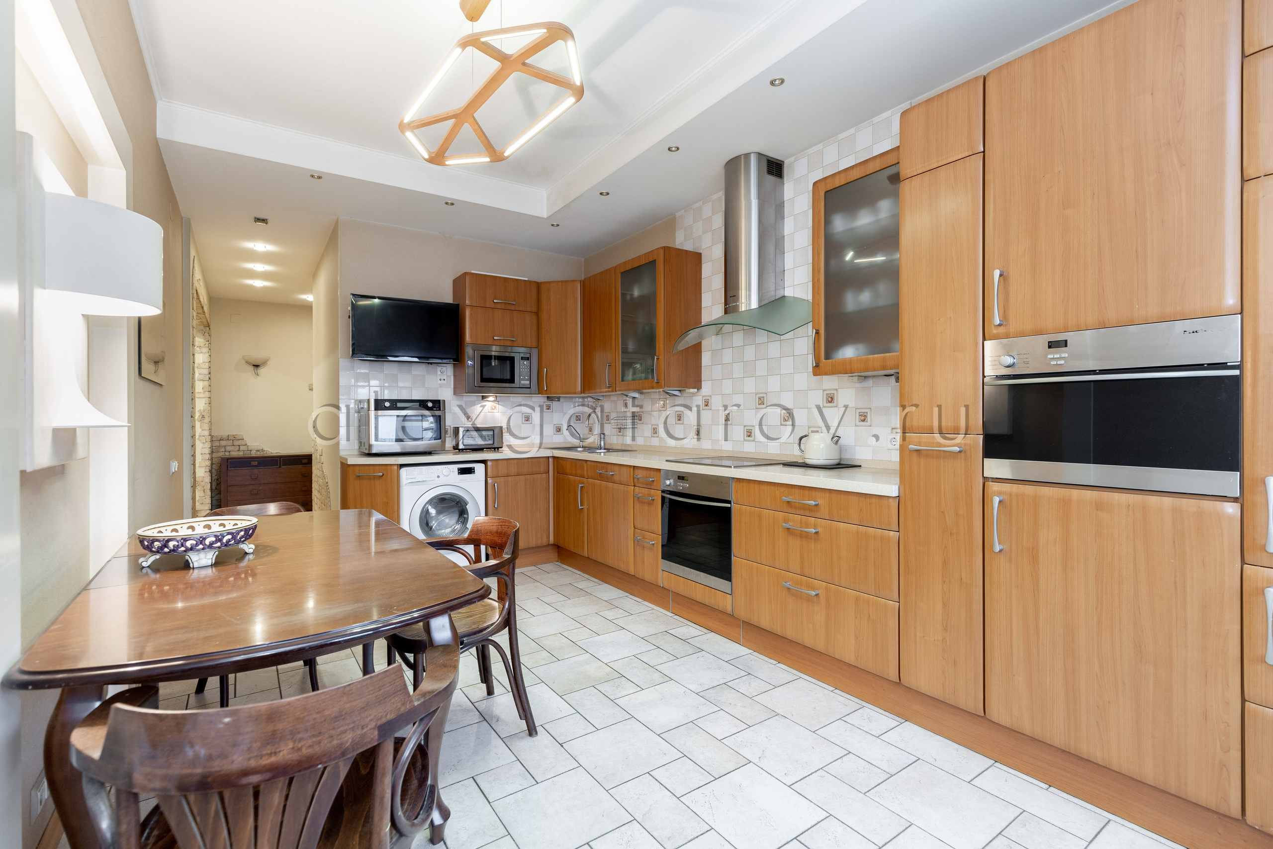 Ул. Бажова. Фотограф Гафаров Александр