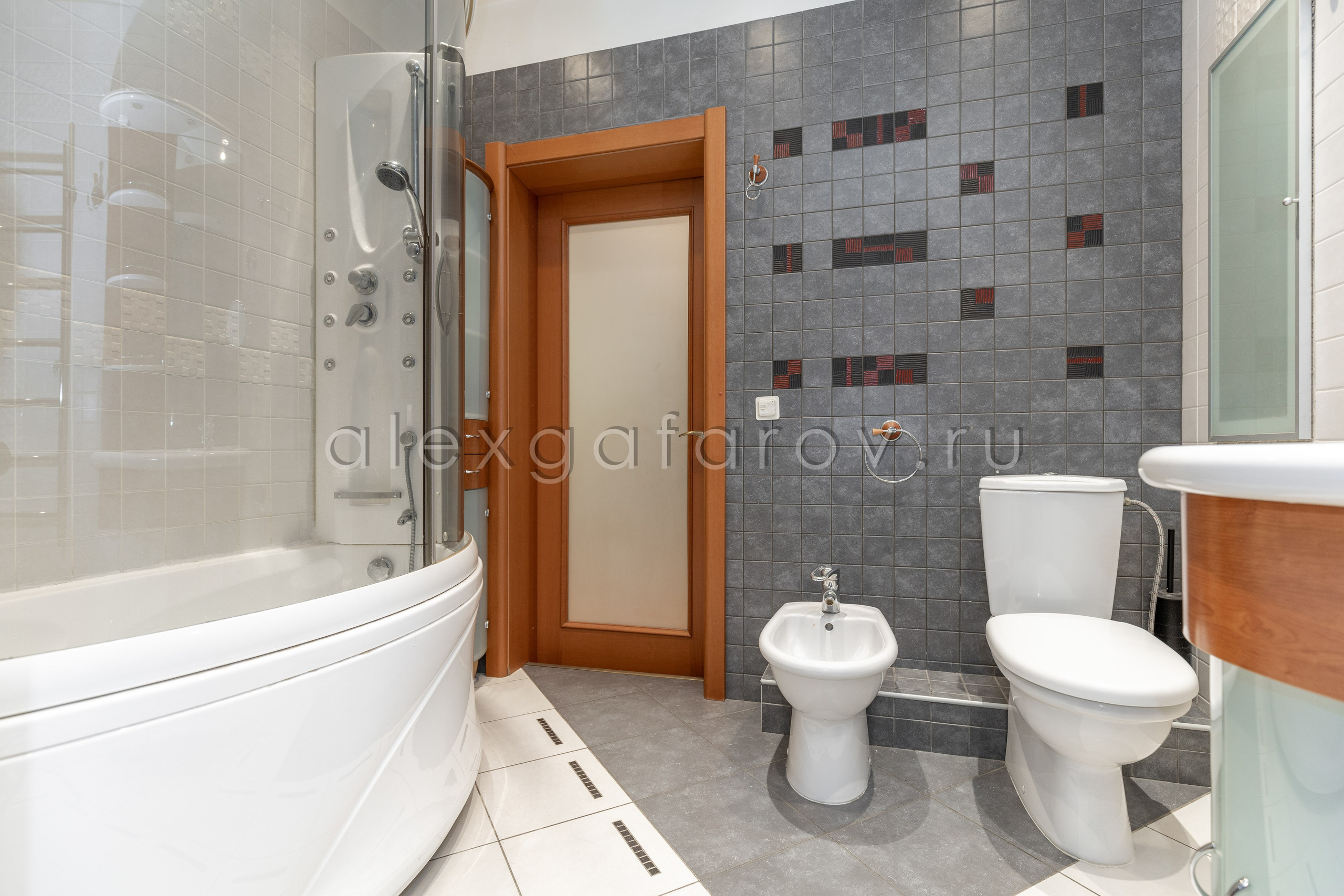 Ул. Бажова. Фотограф Гафаров Александр