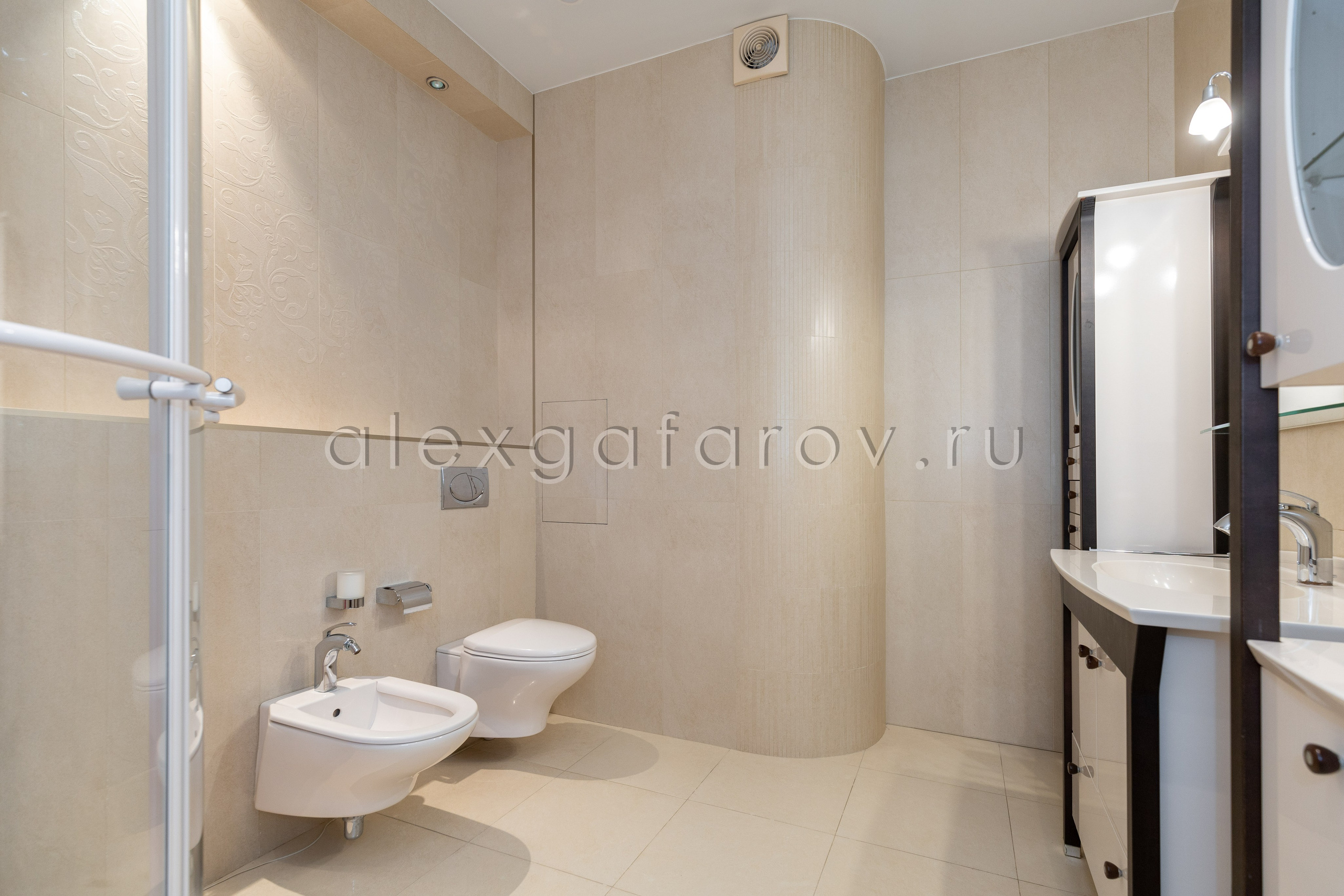 Ул. Авиаконструктора Микояна. Фотограф Гафаров Александр