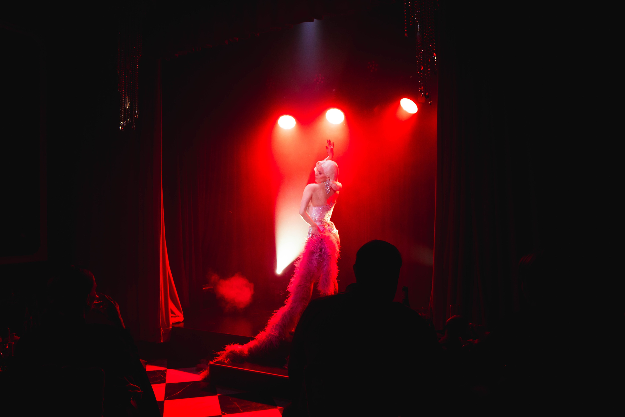 Бурлеск-кабаре SIRENCE