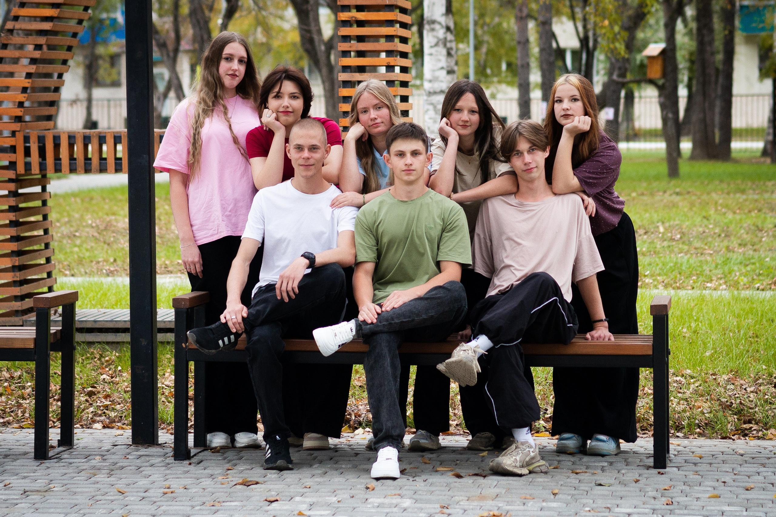 Фотосессия в студии для выпускных альбомов (начальная школа). Выпускные Альбомы и Фотосессии п. Кавалерово