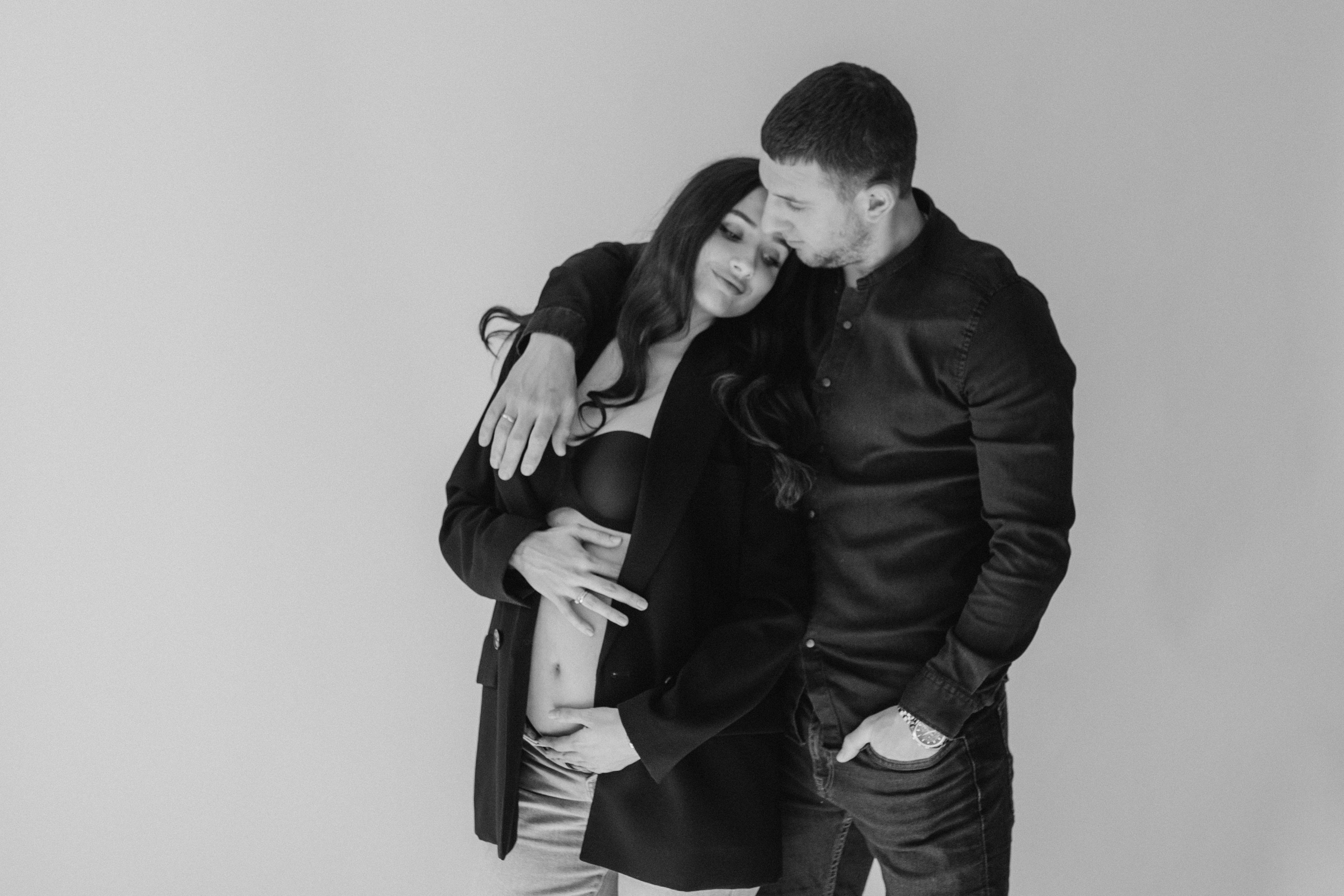 Alyona & Artur: Pregnancy