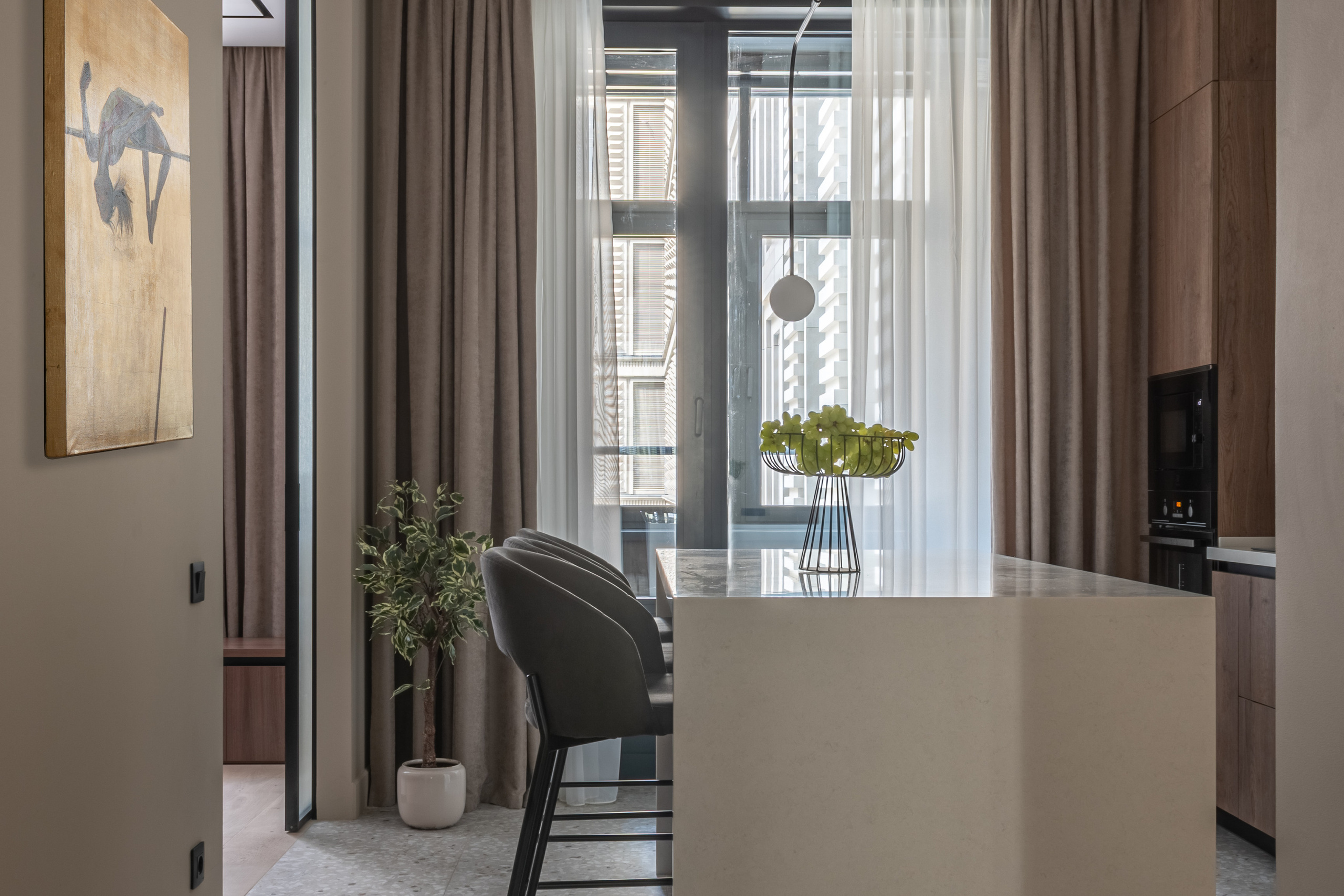 Silver Fountain. apart 1