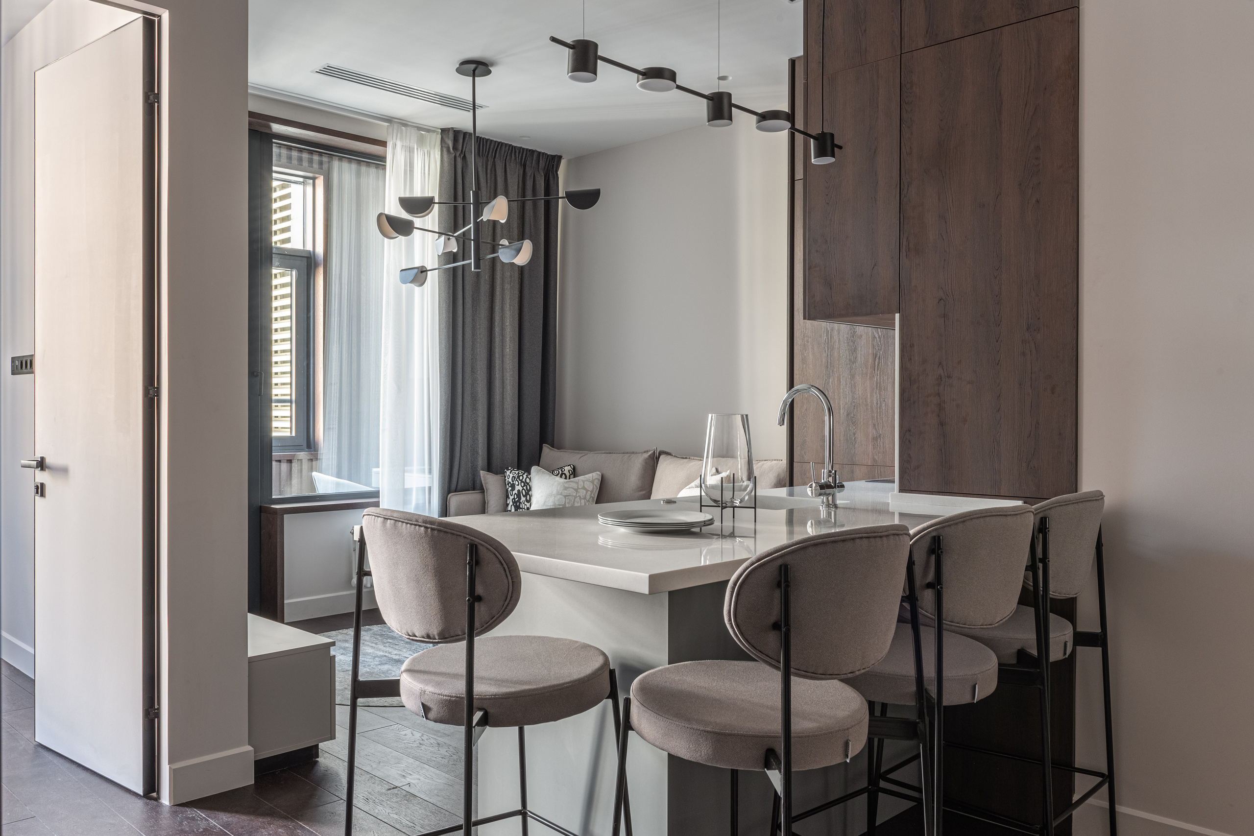 Silver Fountain. apart 5