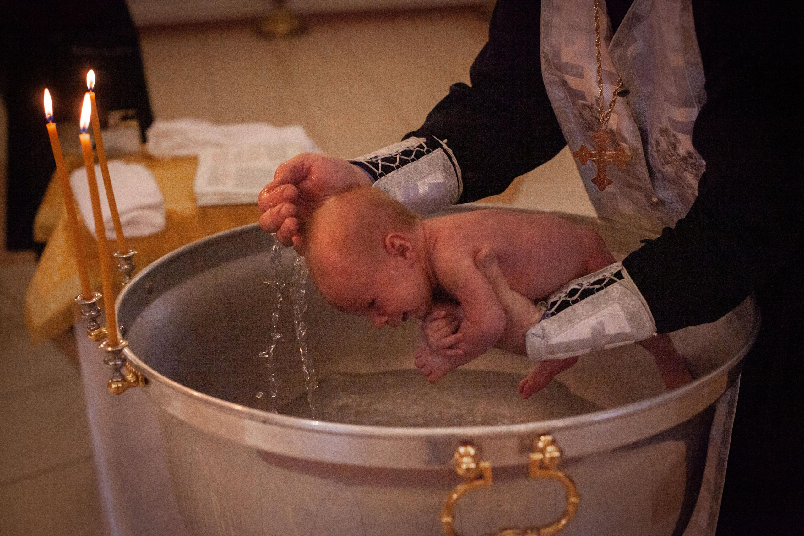 Крещение Александра