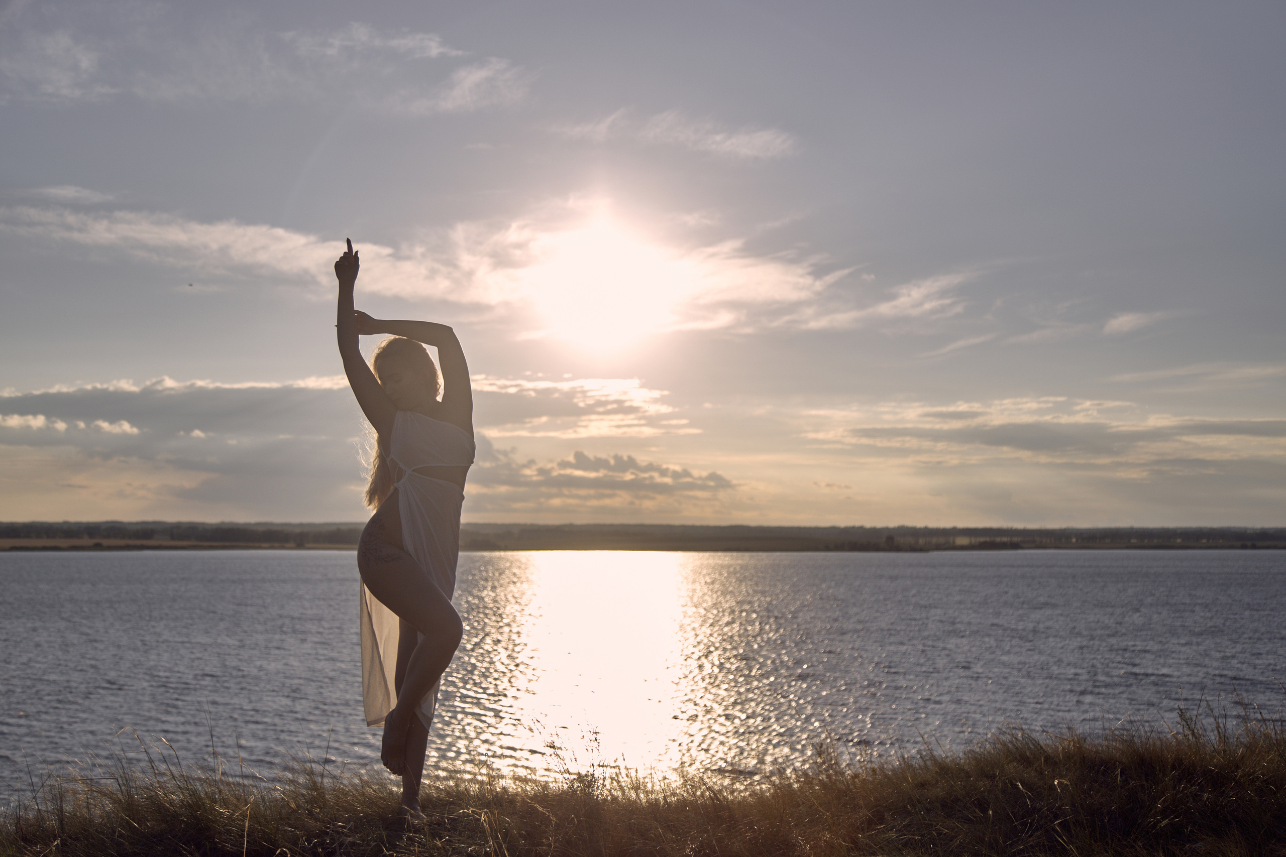 Анастасия — портреты на закате