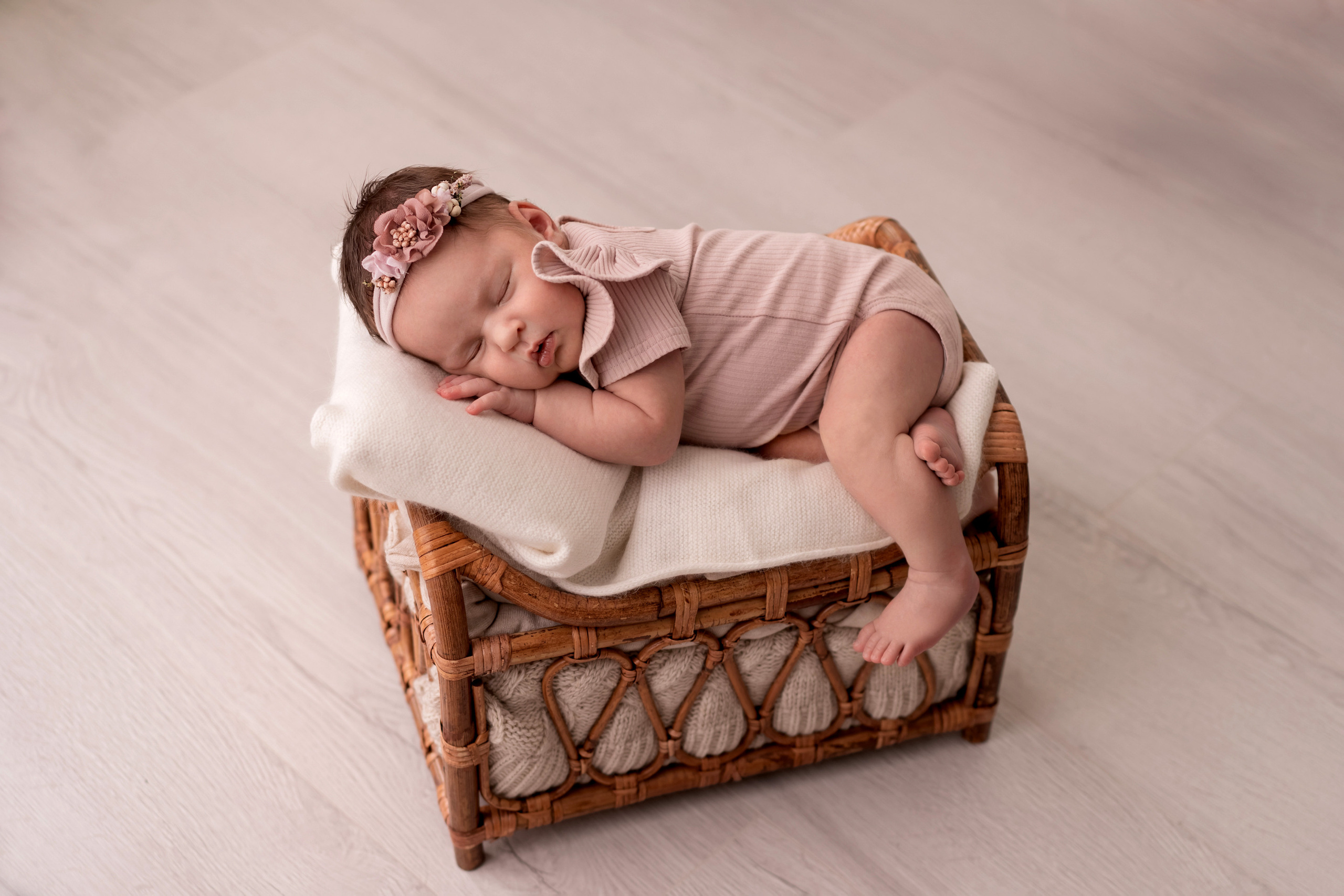 Фотосессия новорожденных