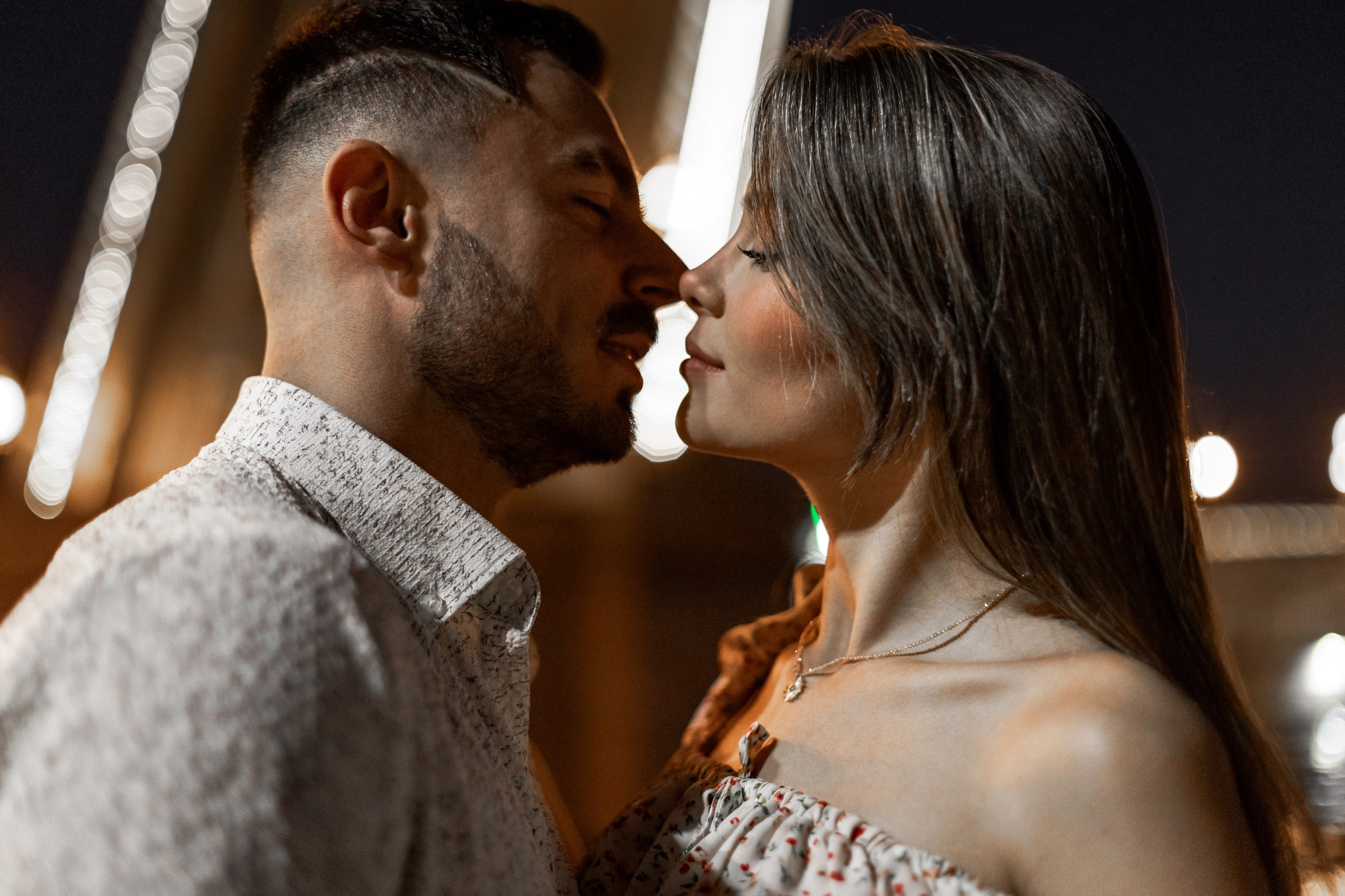 Ночь. Мосты. Любовь.