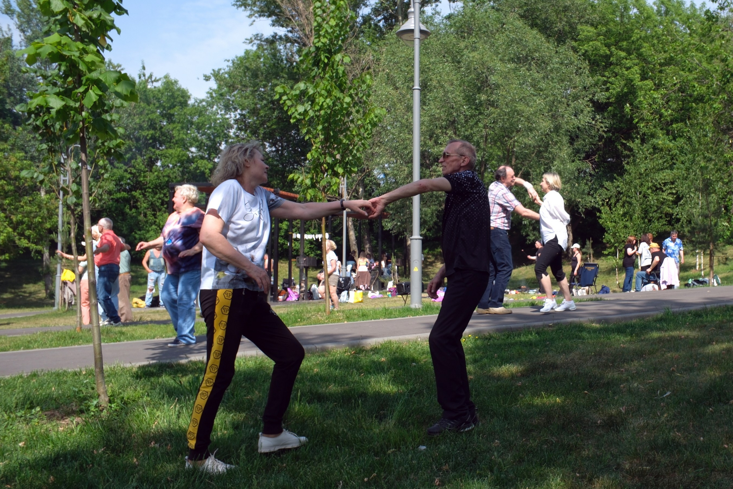 Фотоальбомы. Улица, люди, жизнь…