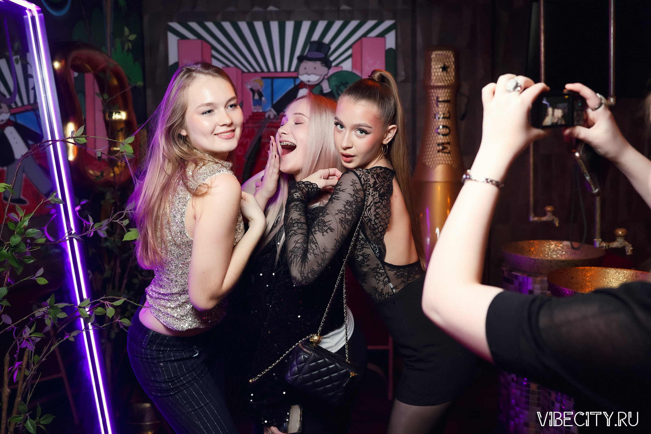 Фоторепортажи Фотоотчеты Калининград. VIBECITY.RU Вайб Сити Ру Фоторепортажи Фотоотчеты Калининград