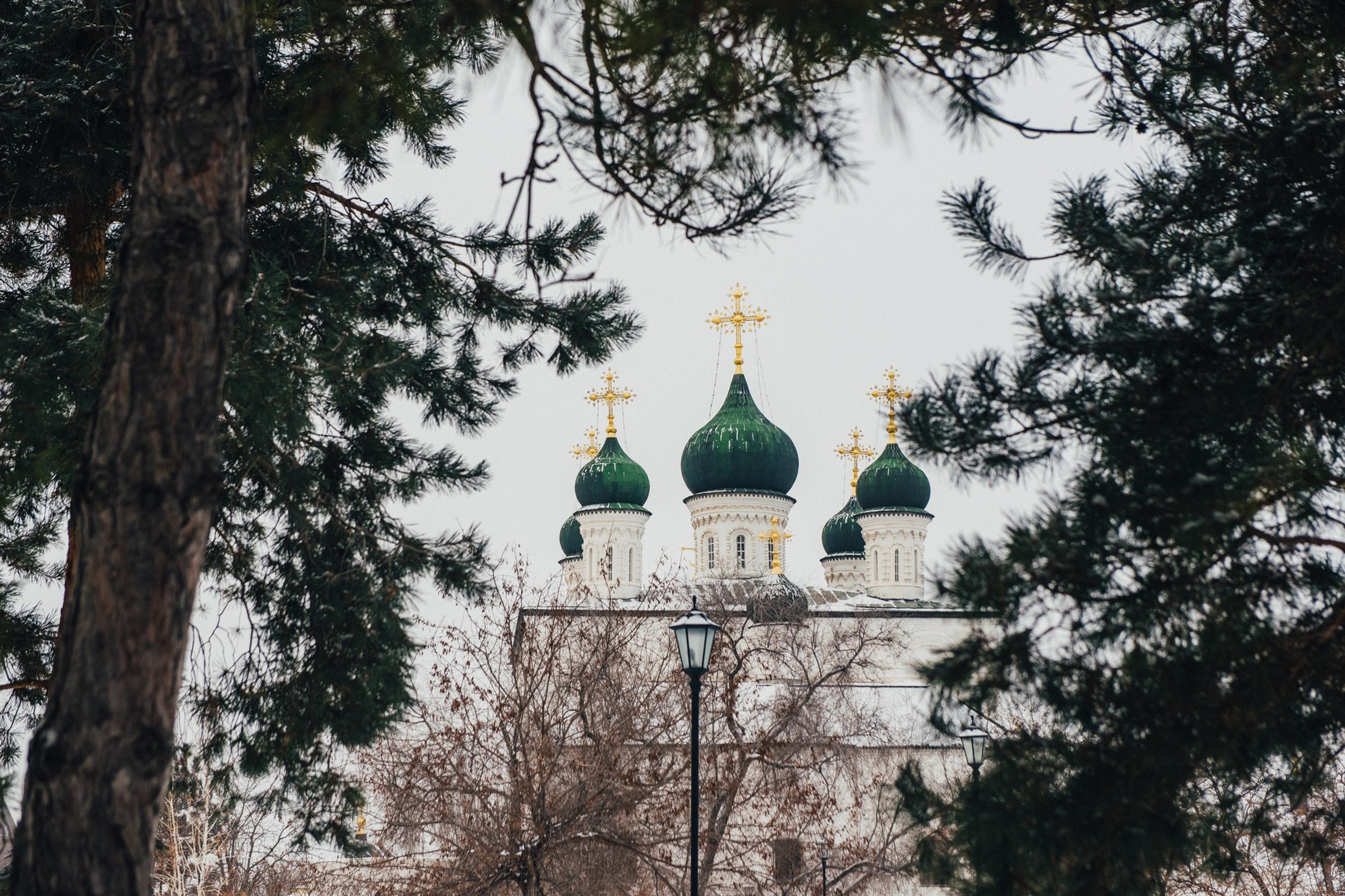 Кремль в снегу. Утро