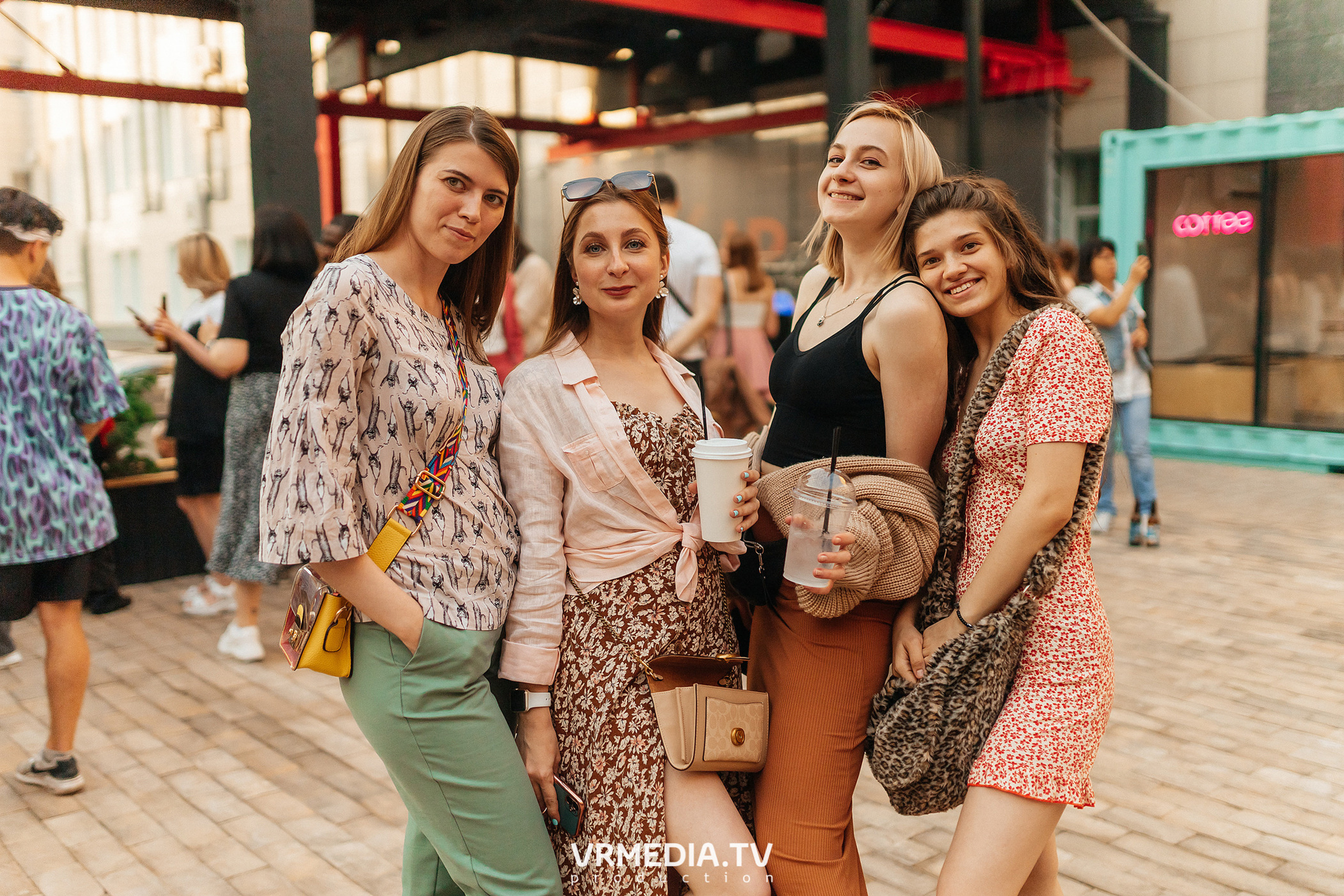 Открытие летнего сезона на арт-пространстве «Редакция»