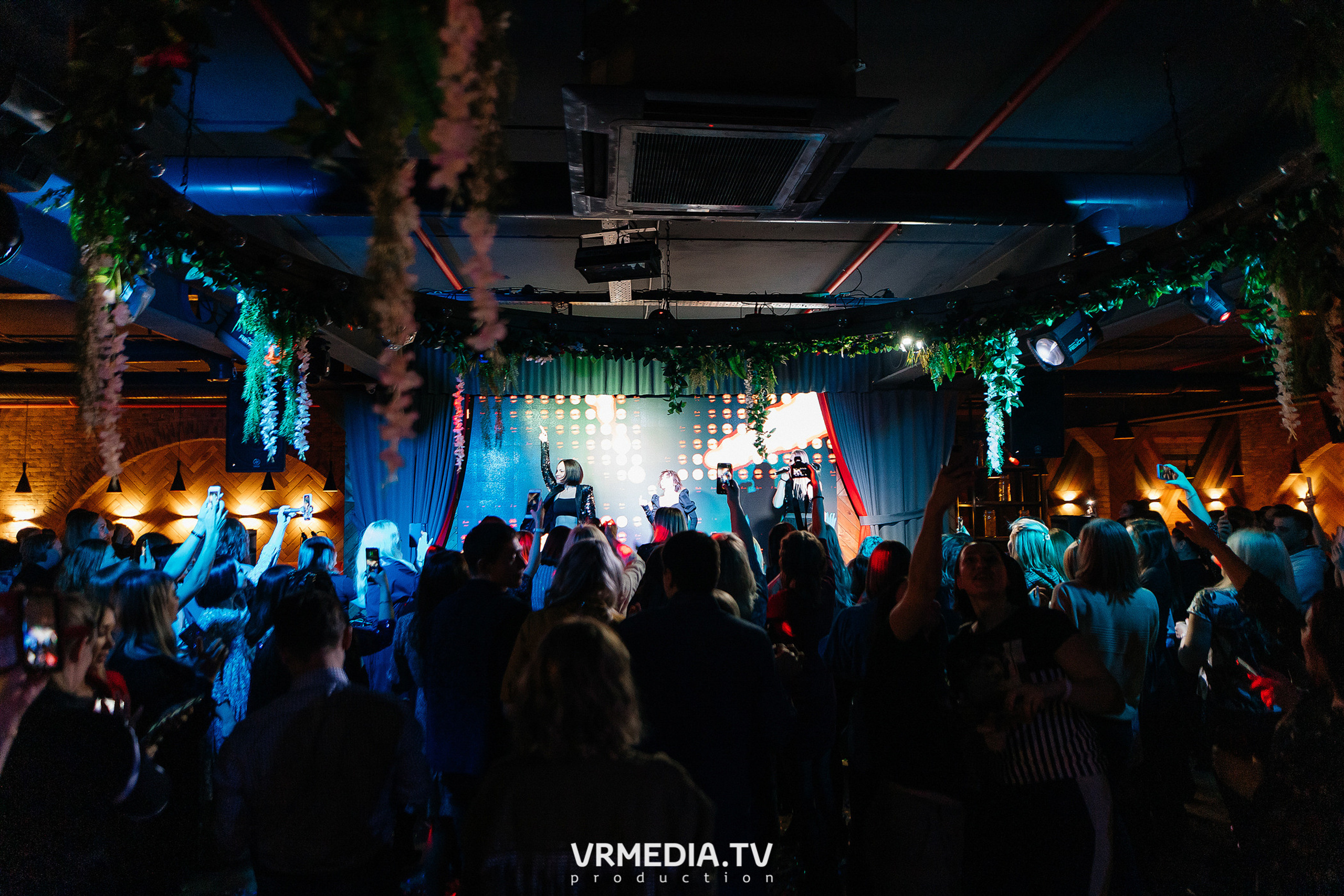 Золотой состав группы «Стрелки» в гриль-баре «Жара»