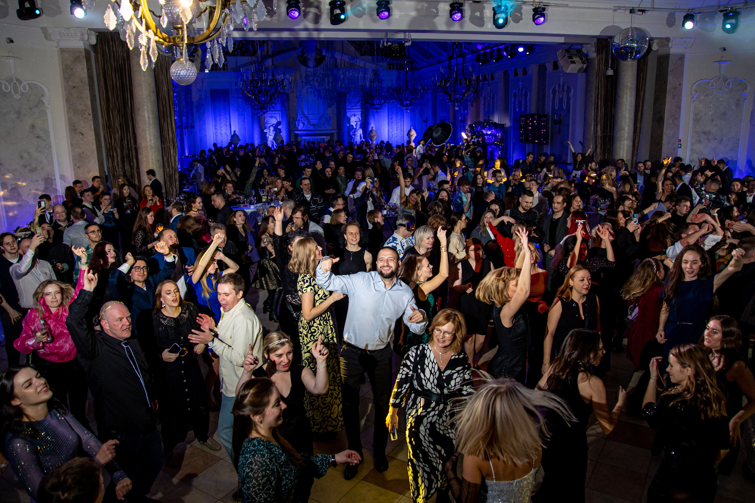 Новый Год 2024 Совкомбанк